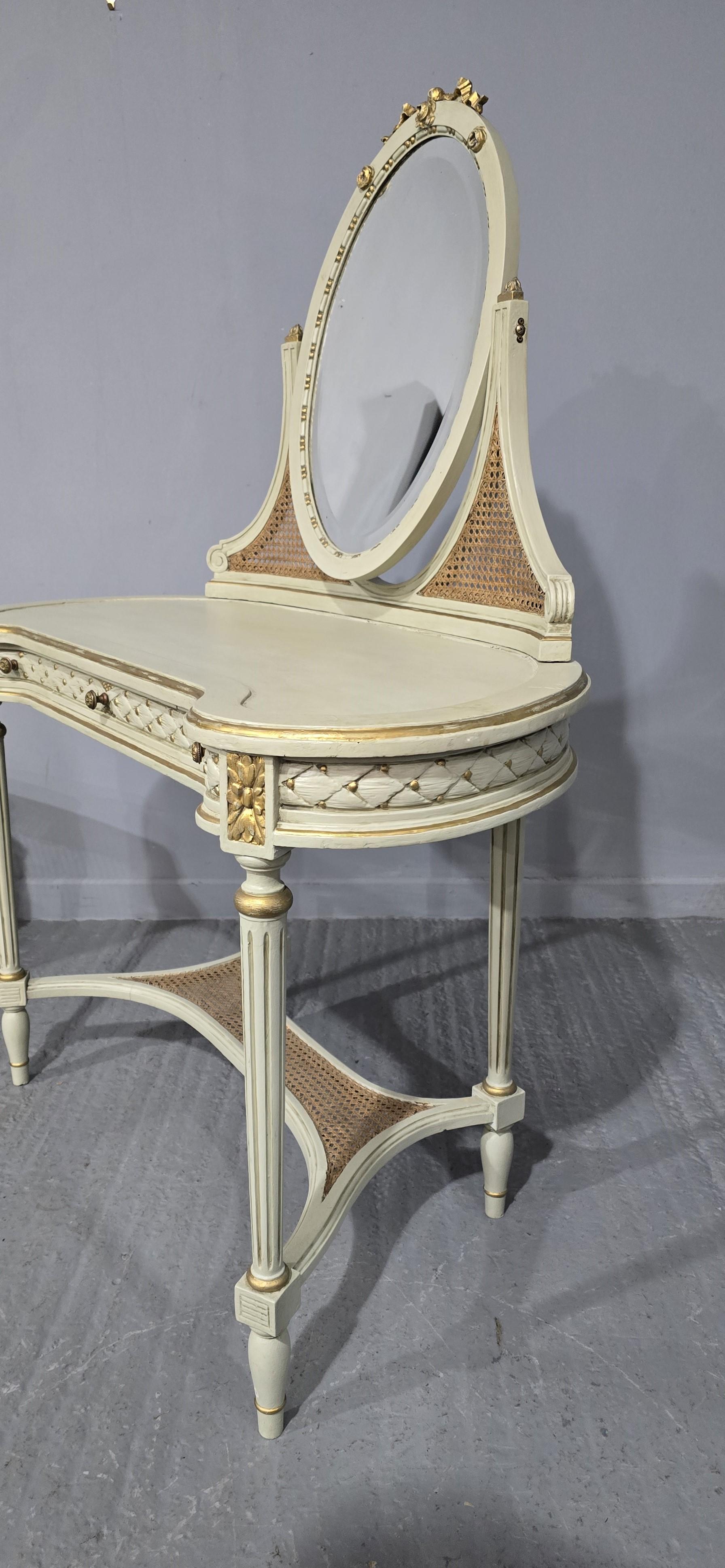 Lovely French Dressing Table For Sale 4