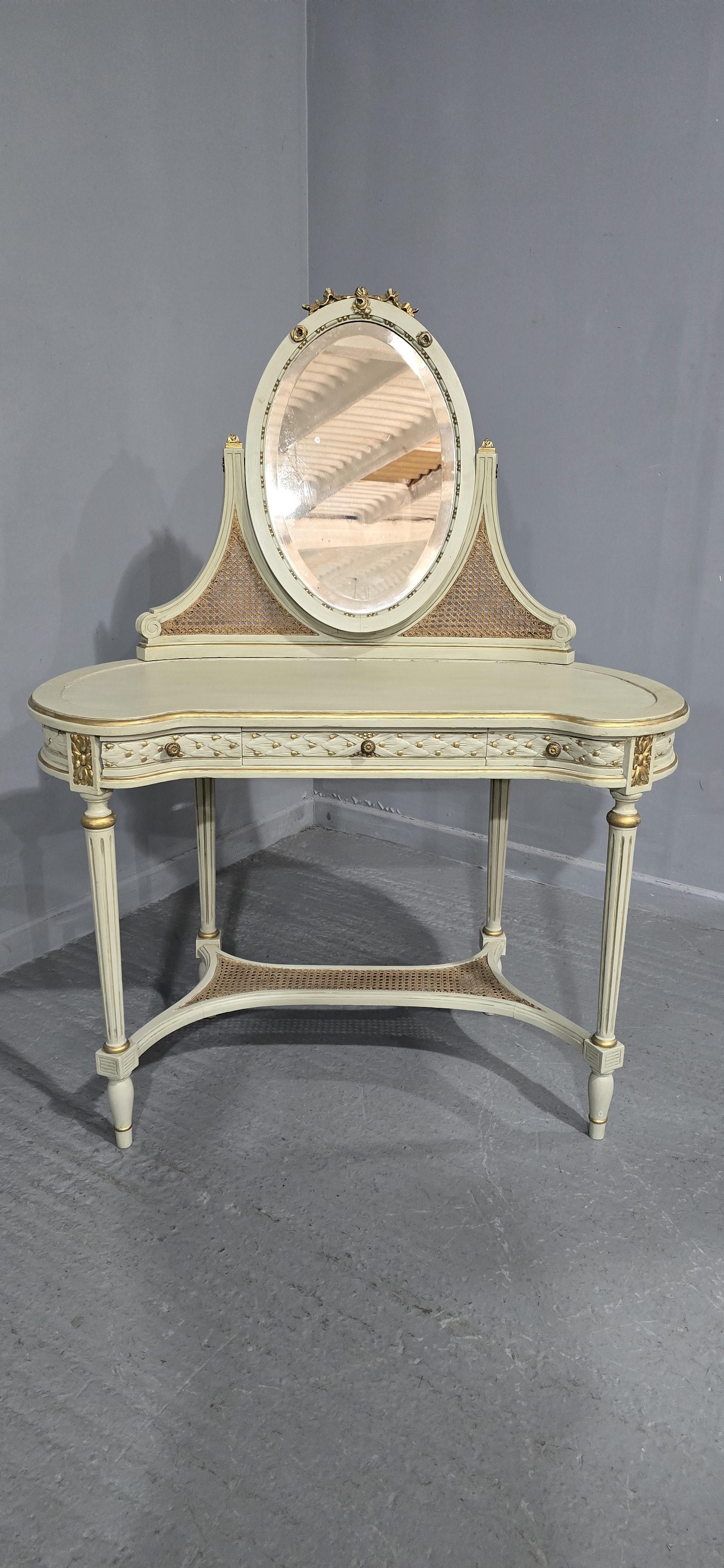Painted Lovely French Dressing Table For Sale