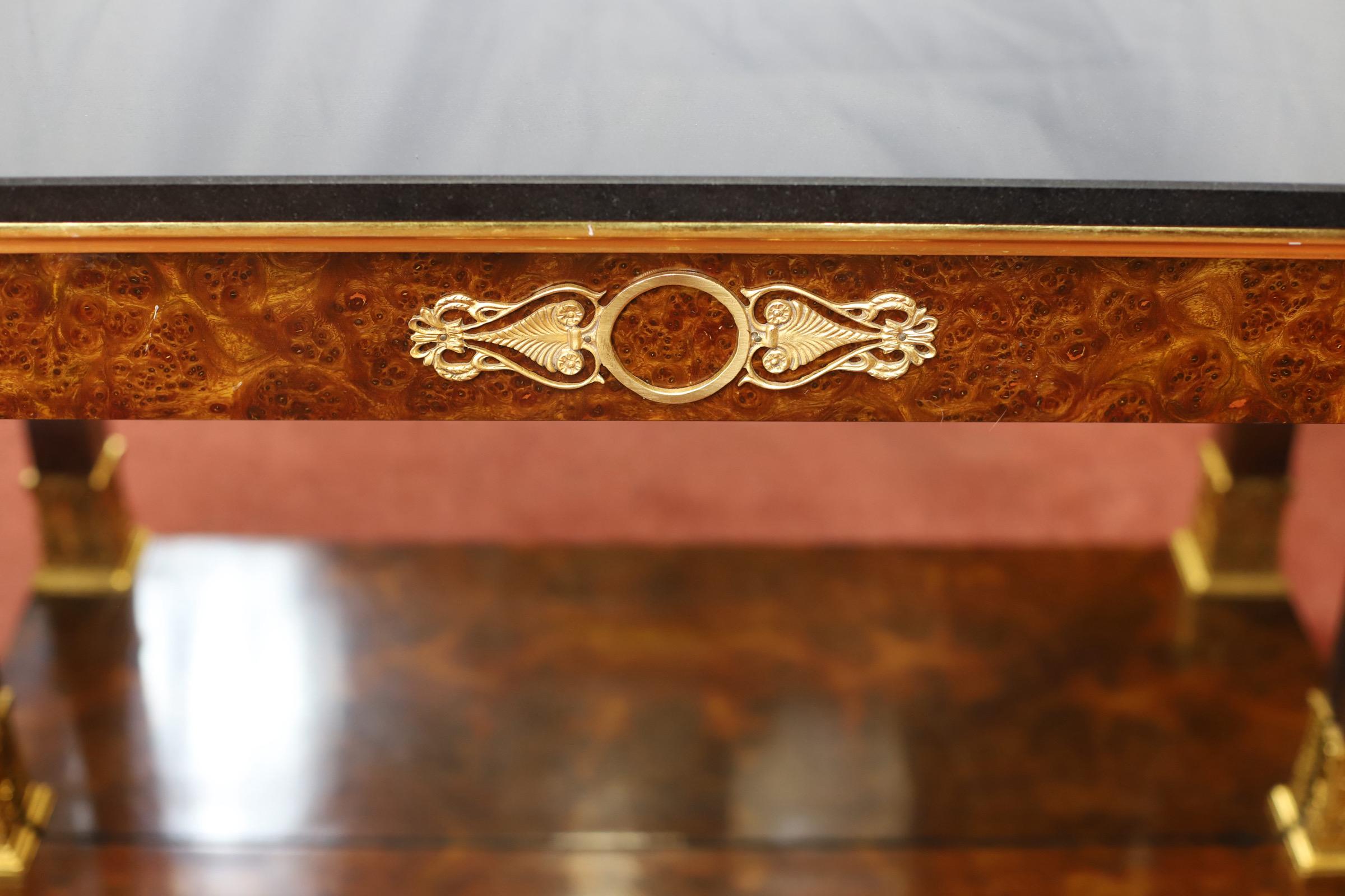 Preciosa Mesa Consola Estilo Imperio Francés Nogal en venta