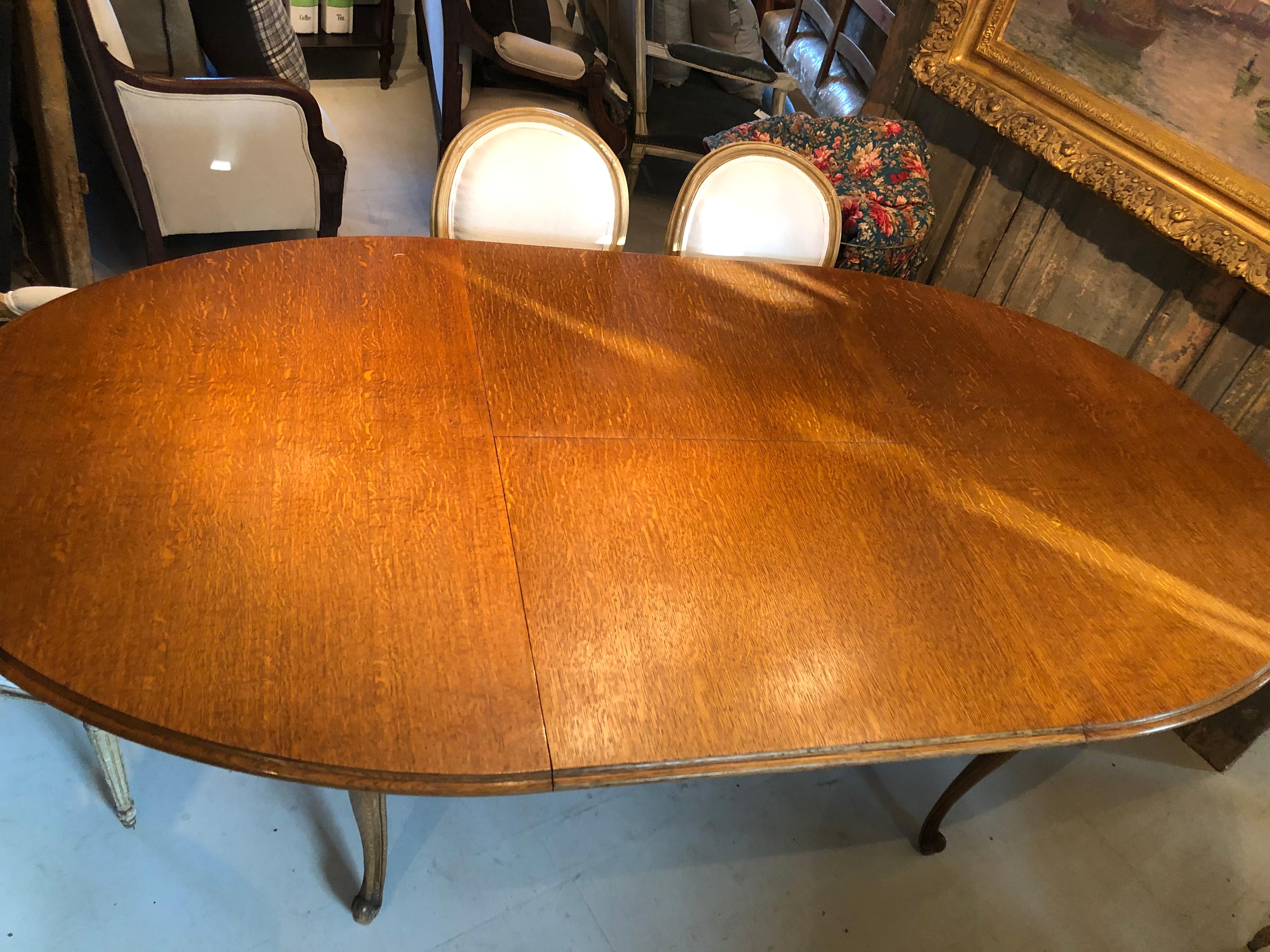 Lovely French Louis XV Style Oval Dining Table with Scalloped Apron 8