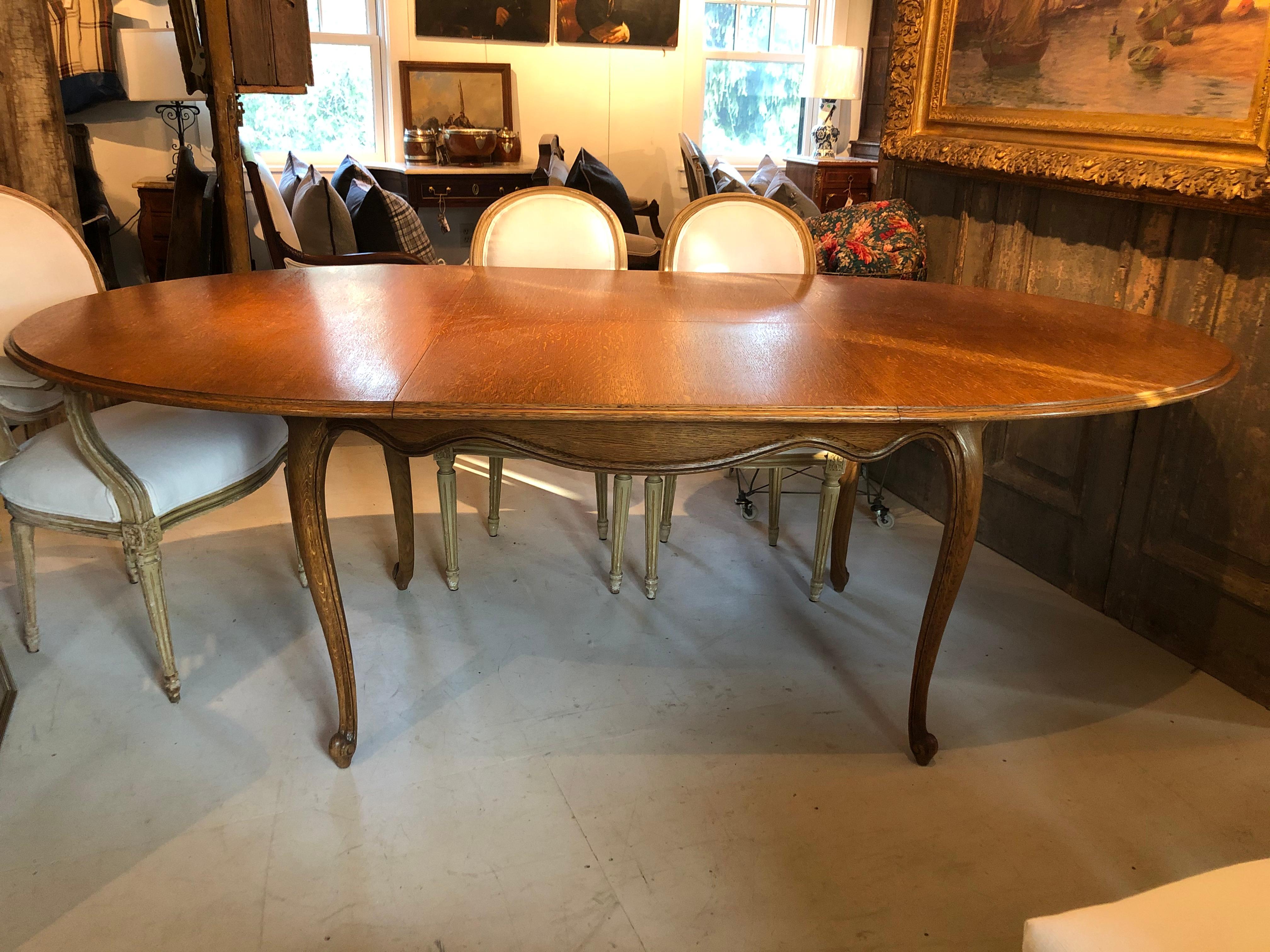 Lovely French Louis XV Style Oval Dining Table with Scalloped Apron 12