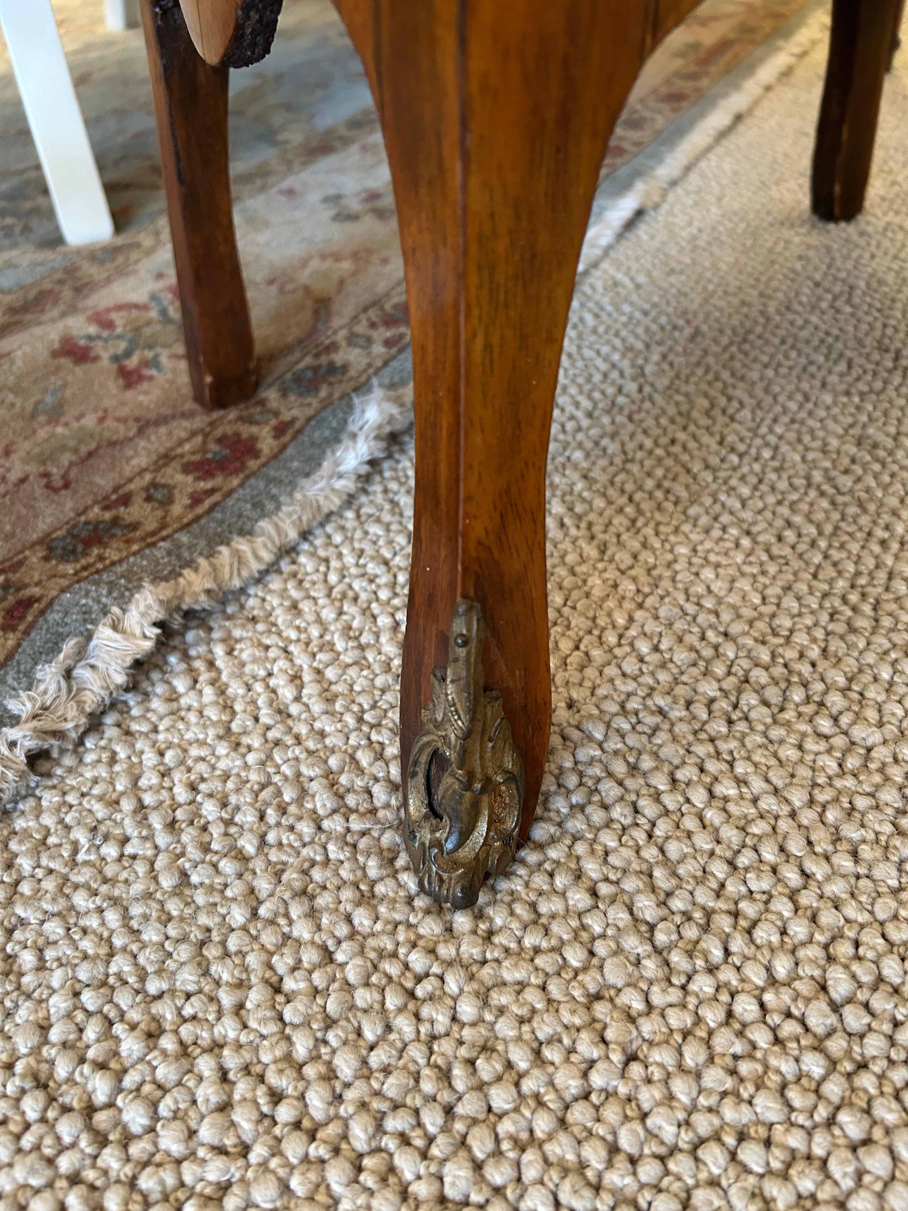 Precioso Cofre Lencería Semanier Francés de Madera Satinada y Latón en venta 5
