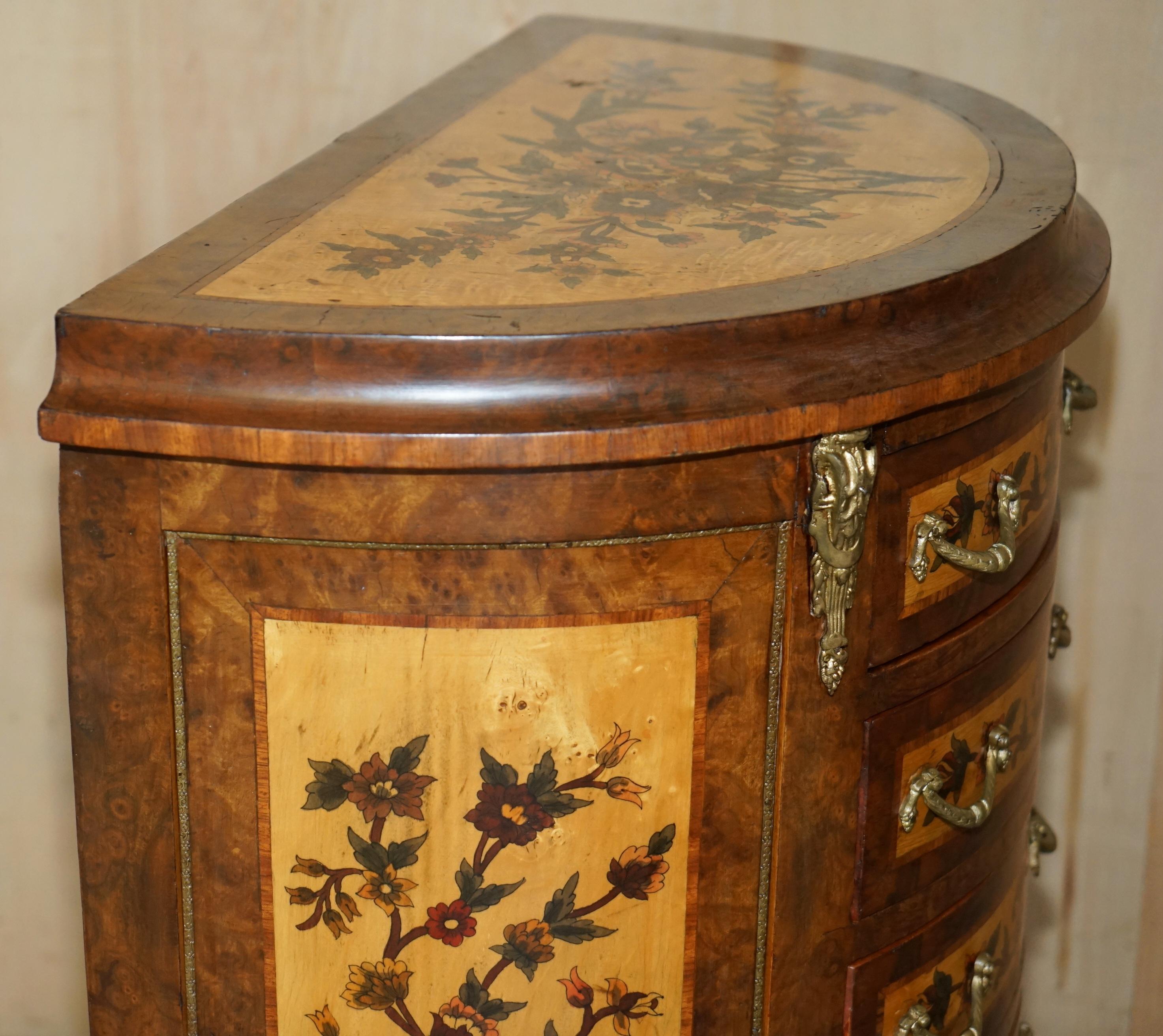LOVELY FRENCH ViNTAGE PAINTED CIRCA 1940'S BURR WALNUT BRASS DEMI LUNE DRAWERS For Sale 12
