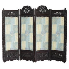 LOVELY FULL SIZED ANTiQUE CHINESE EXPORT HAND CARVED FOLDING SCREEN ROOM DIVIDER