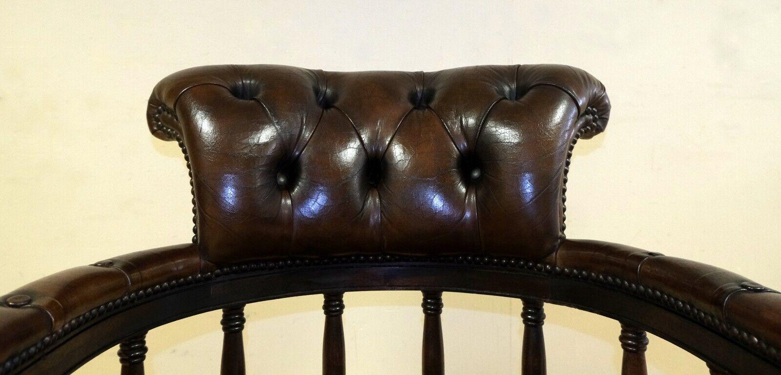 Lovely Fully Restored Cigar Brown Leather Oak Chesterfield Captains Armchair 5