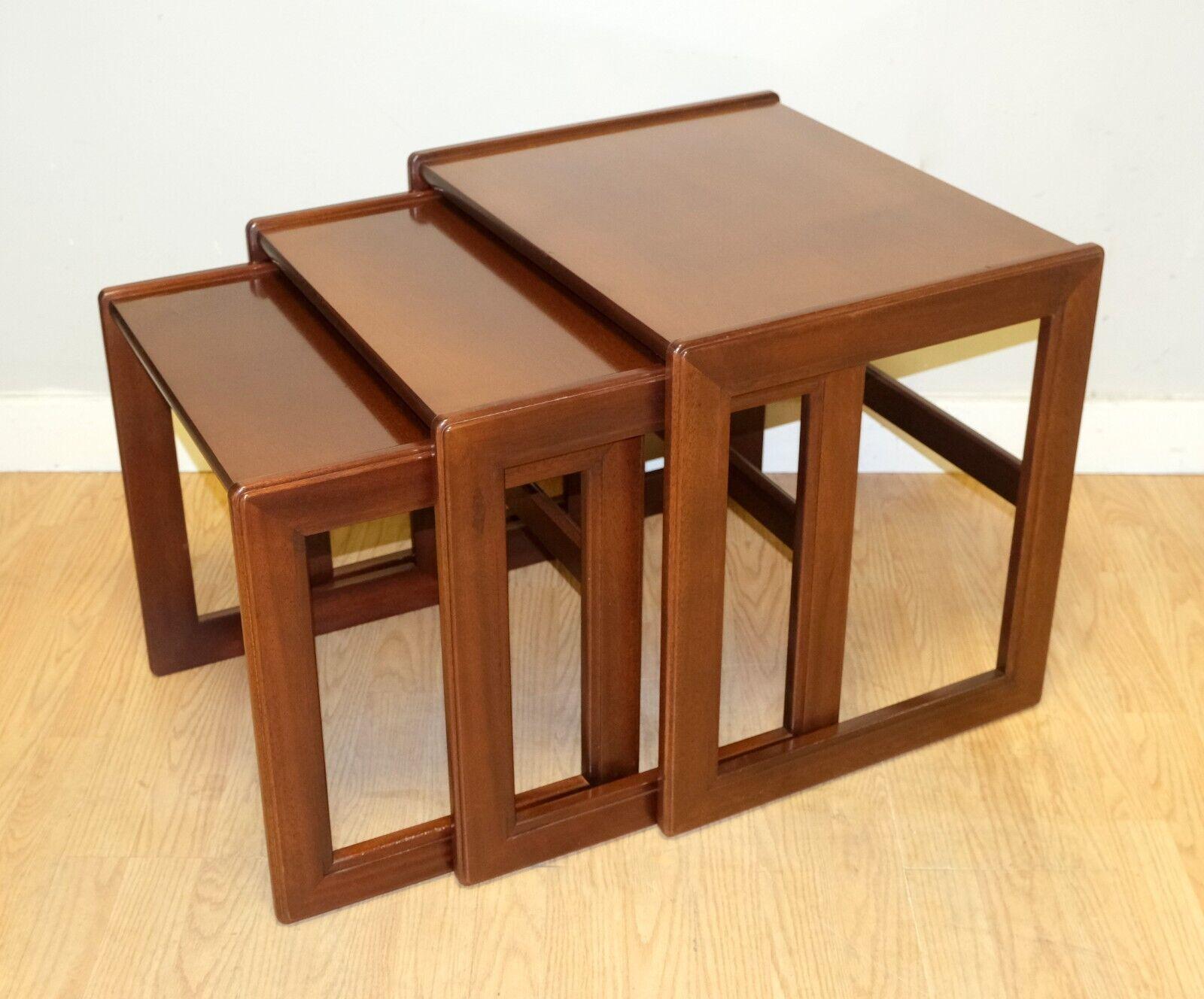 Lovely G Plan Art Deco Teak Set of Three Side End Nest Tables For Sale 6