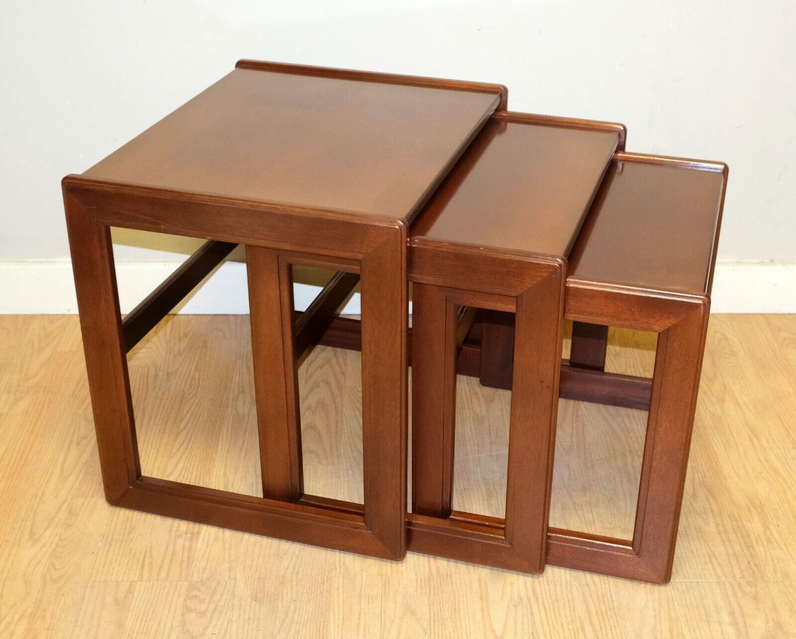 English Lovely G Plan Art Deco Teak Set of Three Side End Nest Tables For Sale