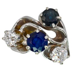 Lovely Genuine Sapphire & Diamond Art Deco Ring