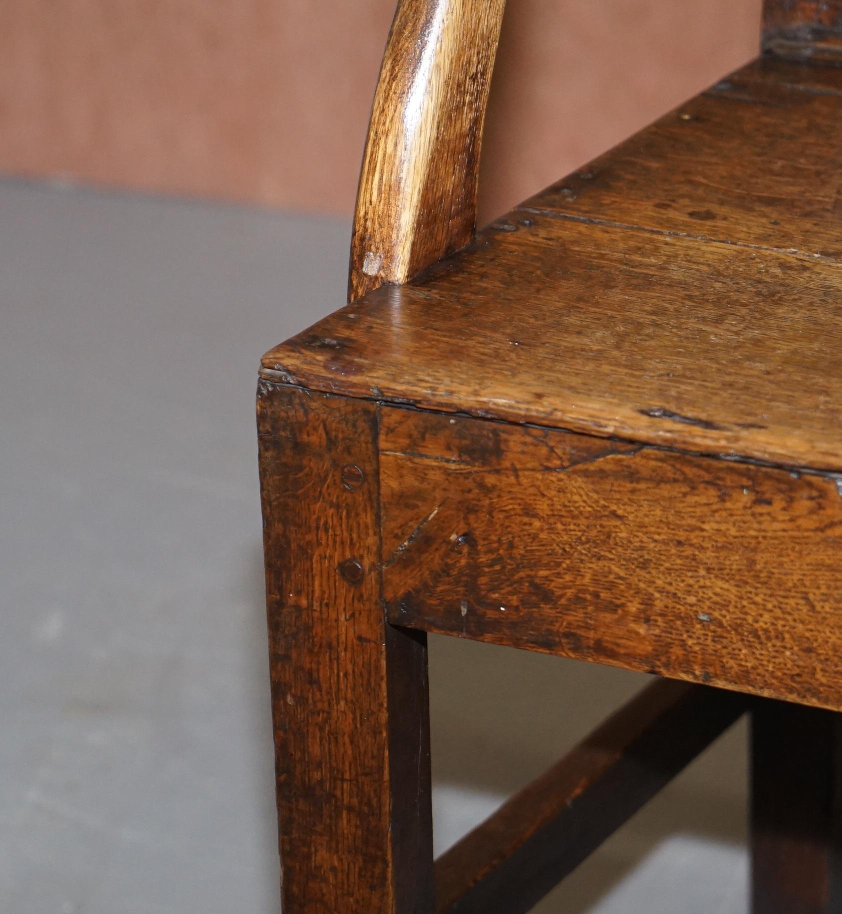 Graziosa poltrona George II circa 1760 Primitive Carver Riparazioni originali d'epoca in vendita 2