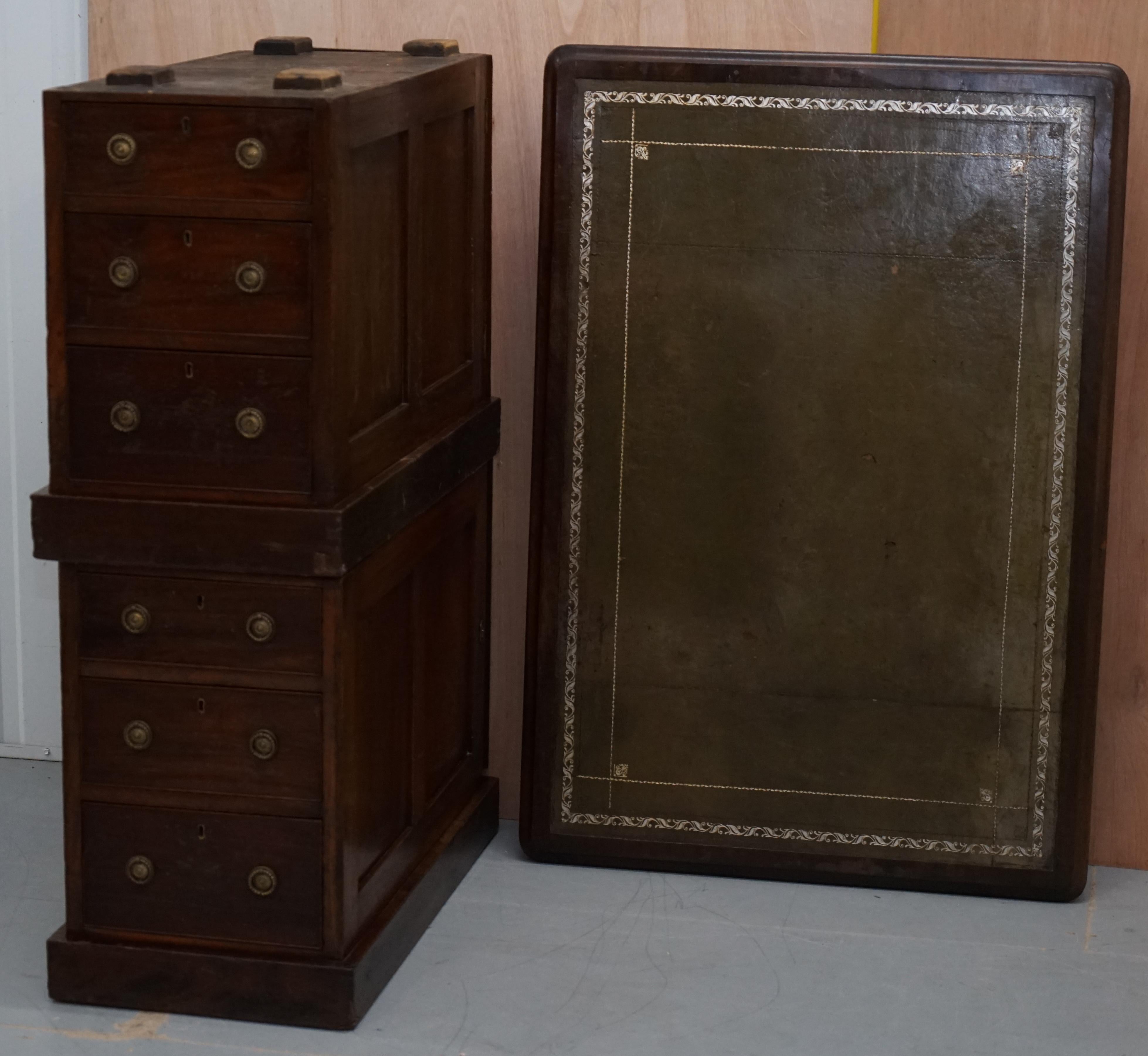 Lovely George III circa 1780 Double Sided Walnut Partner Desk Original Handles For Sale 11