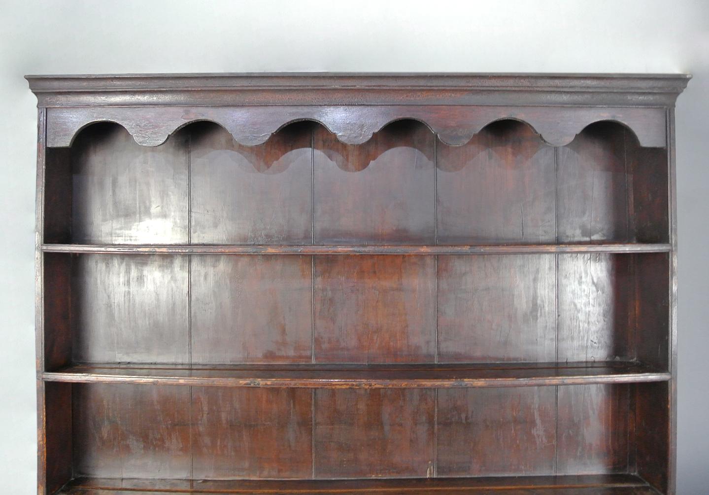 Lovely George III Oak and Elm Potboard Dresser c. 1800 2