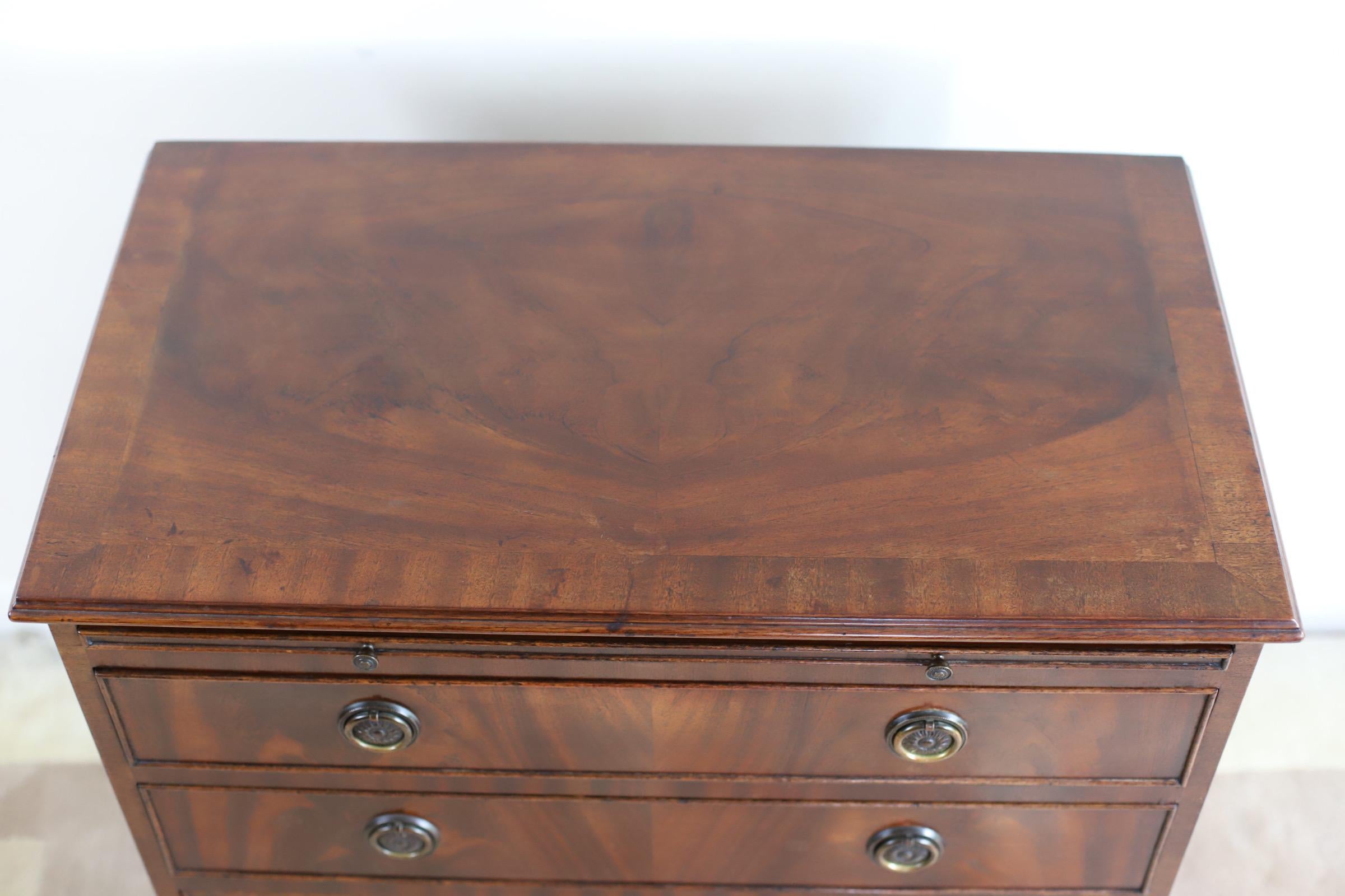 Inlay Lovely George III Style Mahogany Bachelor's Chest of Drawers