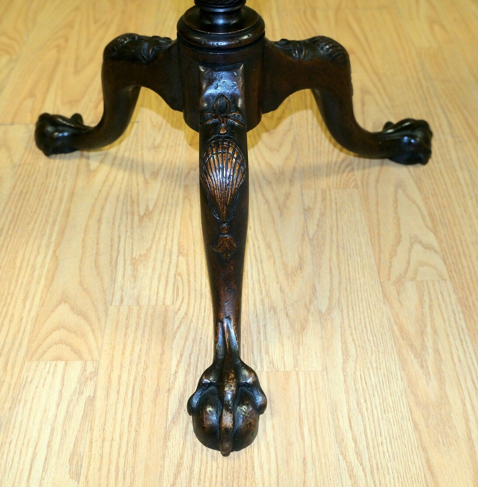 19th Century Lovely Georgian Hardwood Spindel Gallery Occasional/Side Table on Claw Feet For Sale
