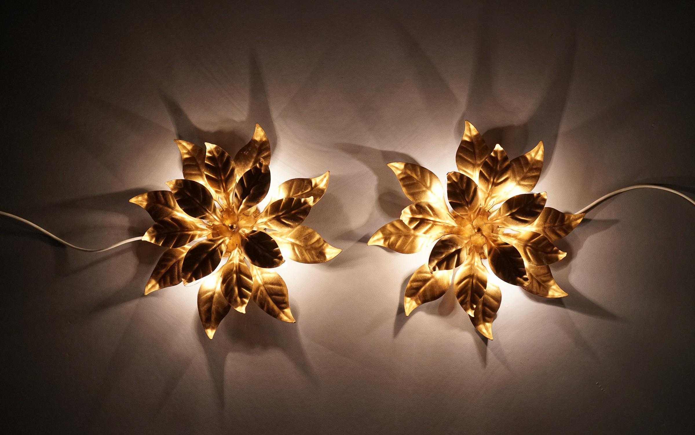 Mid-20th Century Lovely Gilded Pair of Florentine Ceiling Lamps by Hans Kögl, Germany 1960s For Sale