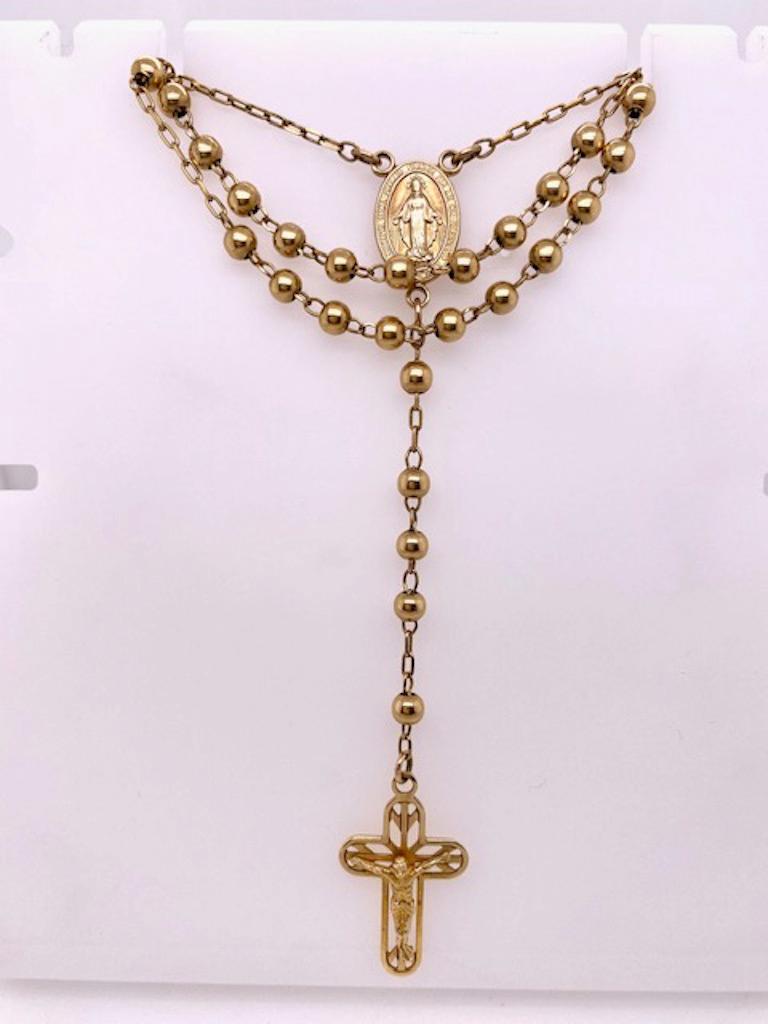 Lovely Gold Rosary In Excellent Condition In New York, NY