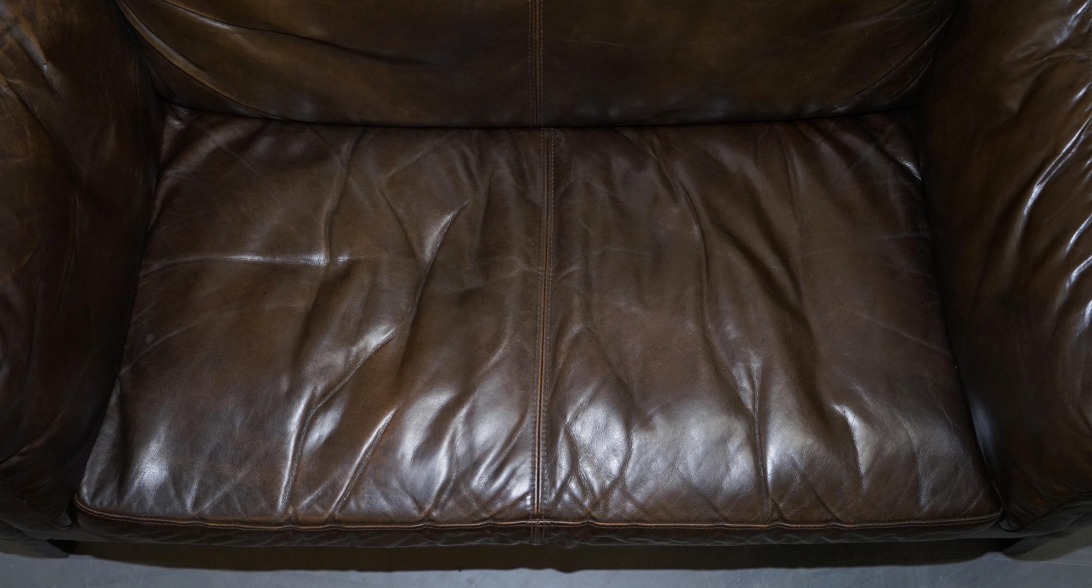20th Century Lovely Halo Reggio Conker Brown Leather Two-Seat Sofa Very Comfortable
