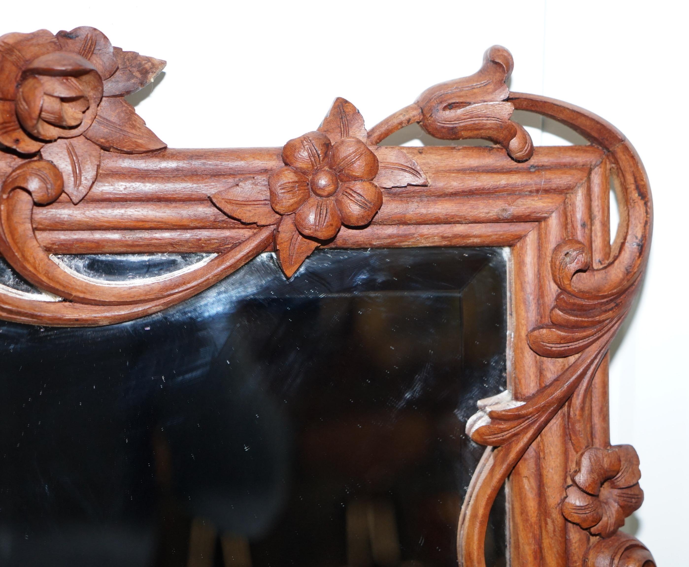 Lovely Hand Carved Fruit and Foliage Hard Wood Framed Bevelled Edge Wall Mirror For Sale 8