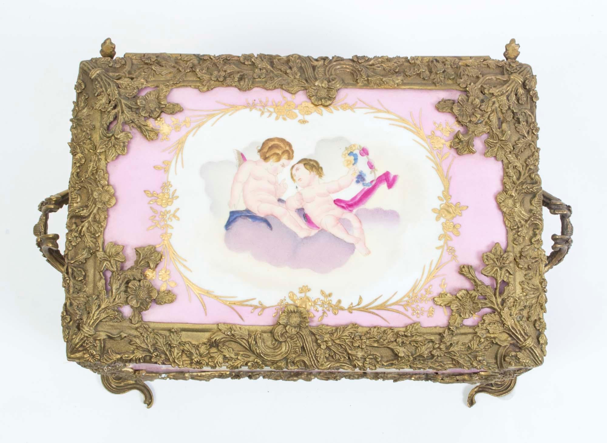 Lovely Hand Painted Sevres Style Porcelain Casket Pink 3