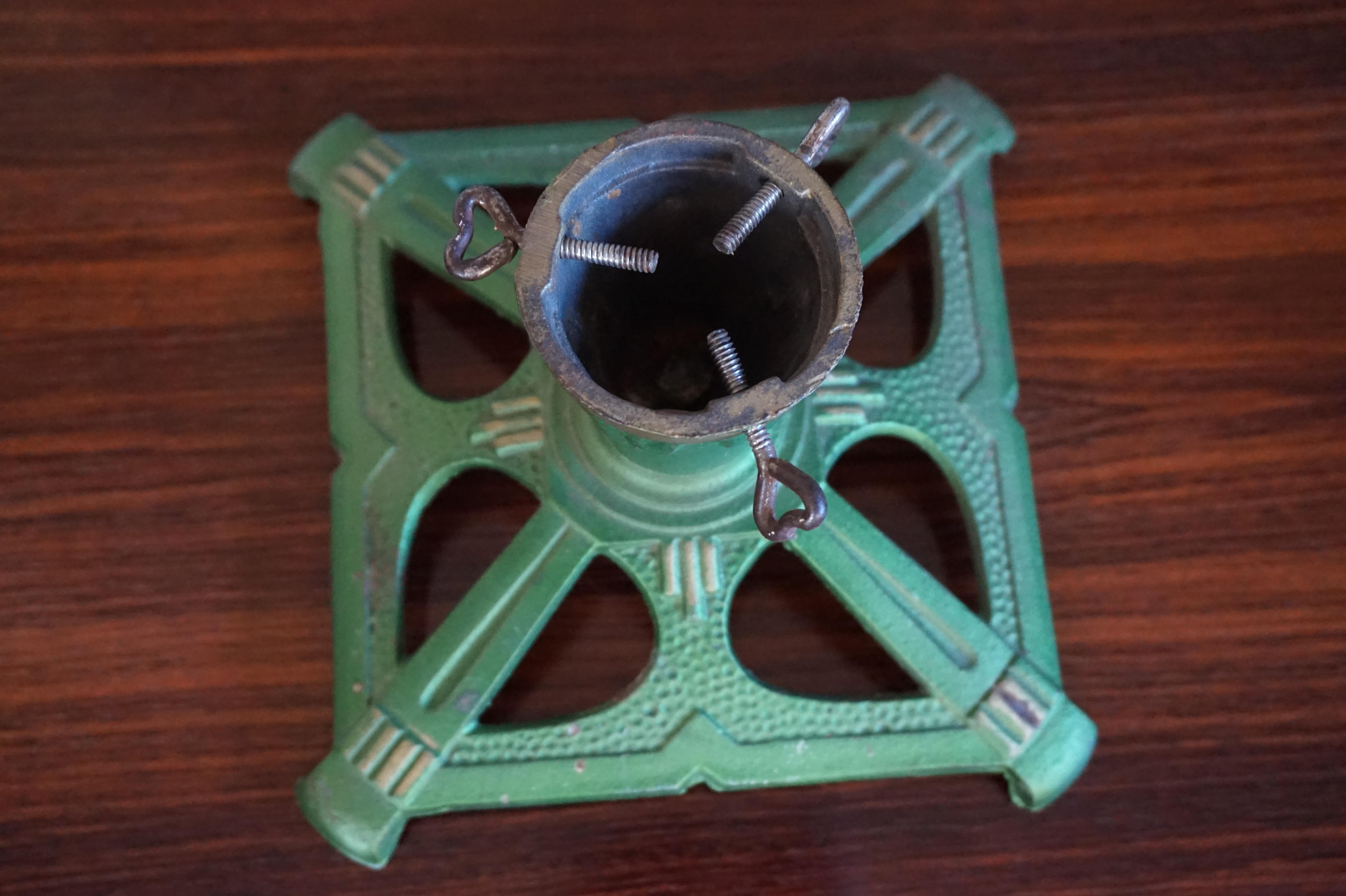 Dutch Lovely Handcrafted Cast Iron Art Deco Tree Stand for Small Christmas Trees Only