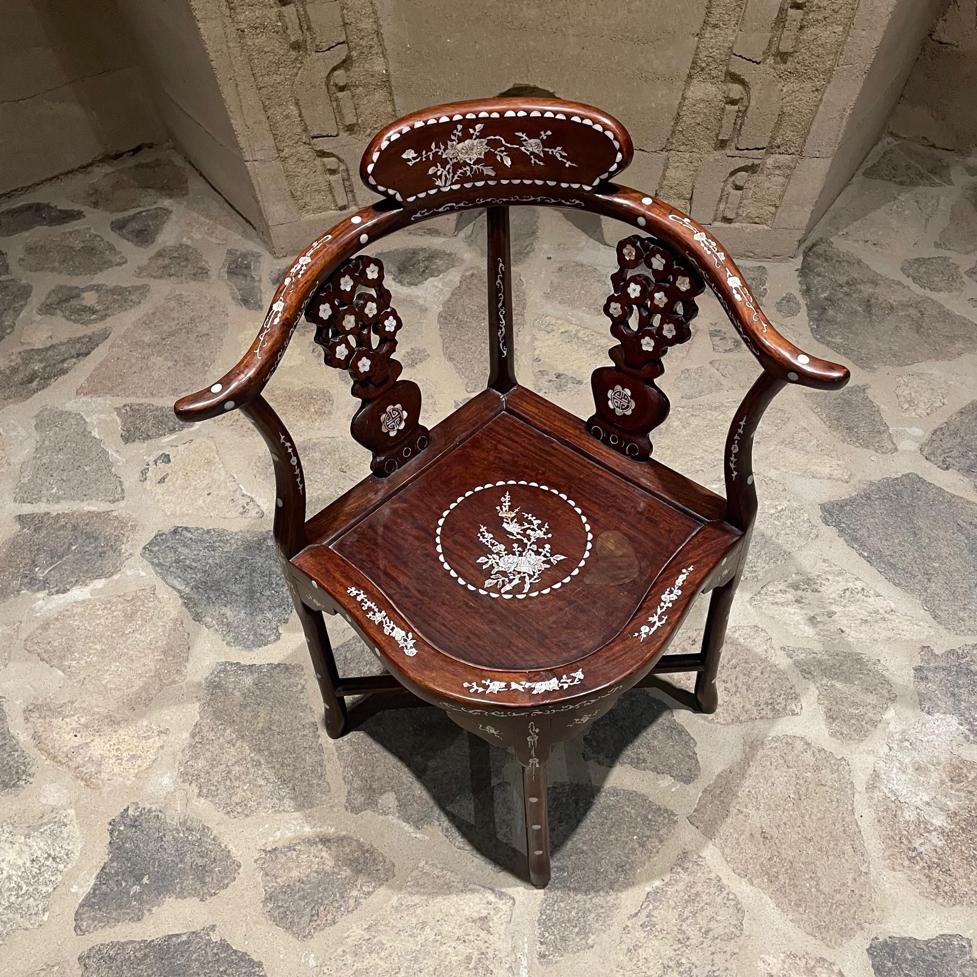 1950s Chinese Corner Chair Rosewood Mother-of-Pearl Inlay For Sale 1