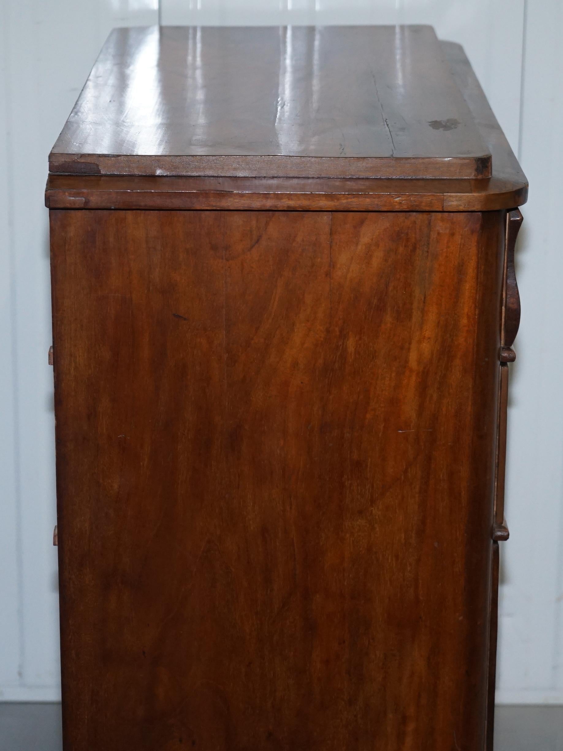 Lovely Handmade Victorian circa 1850 Biedermeier Walnut Chest of Drawers 9