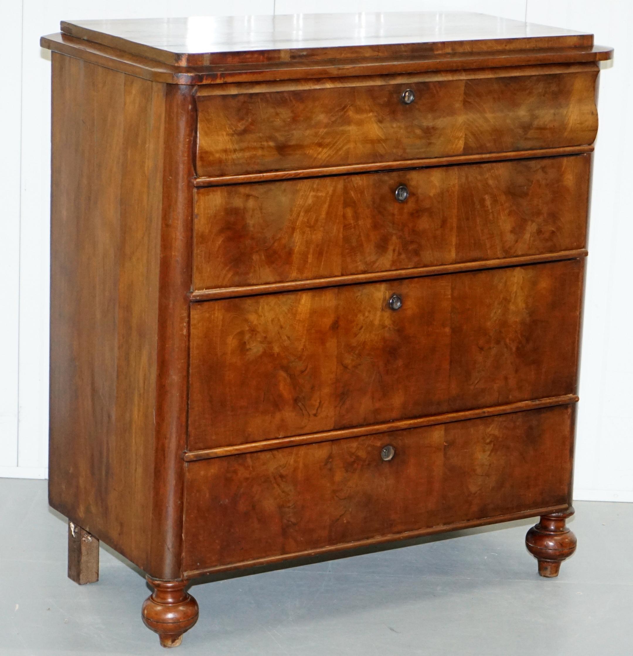 Swedish Lovely Handmade Victorian circa 1850 Biedermeier Walnut Chest of Drawers