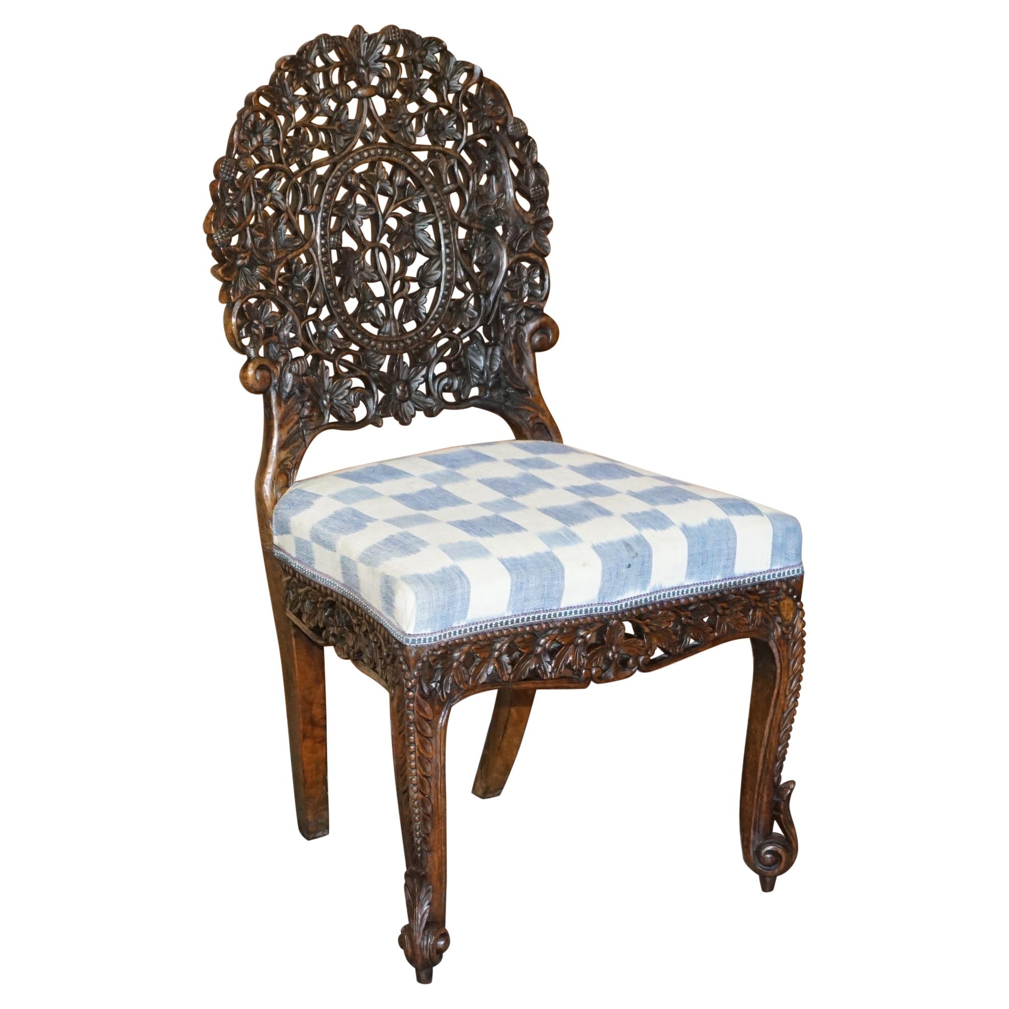 Schöner handgeschnitzter anglo-indischer birmanischer Stuhl aus Hartholz mit floralen Details