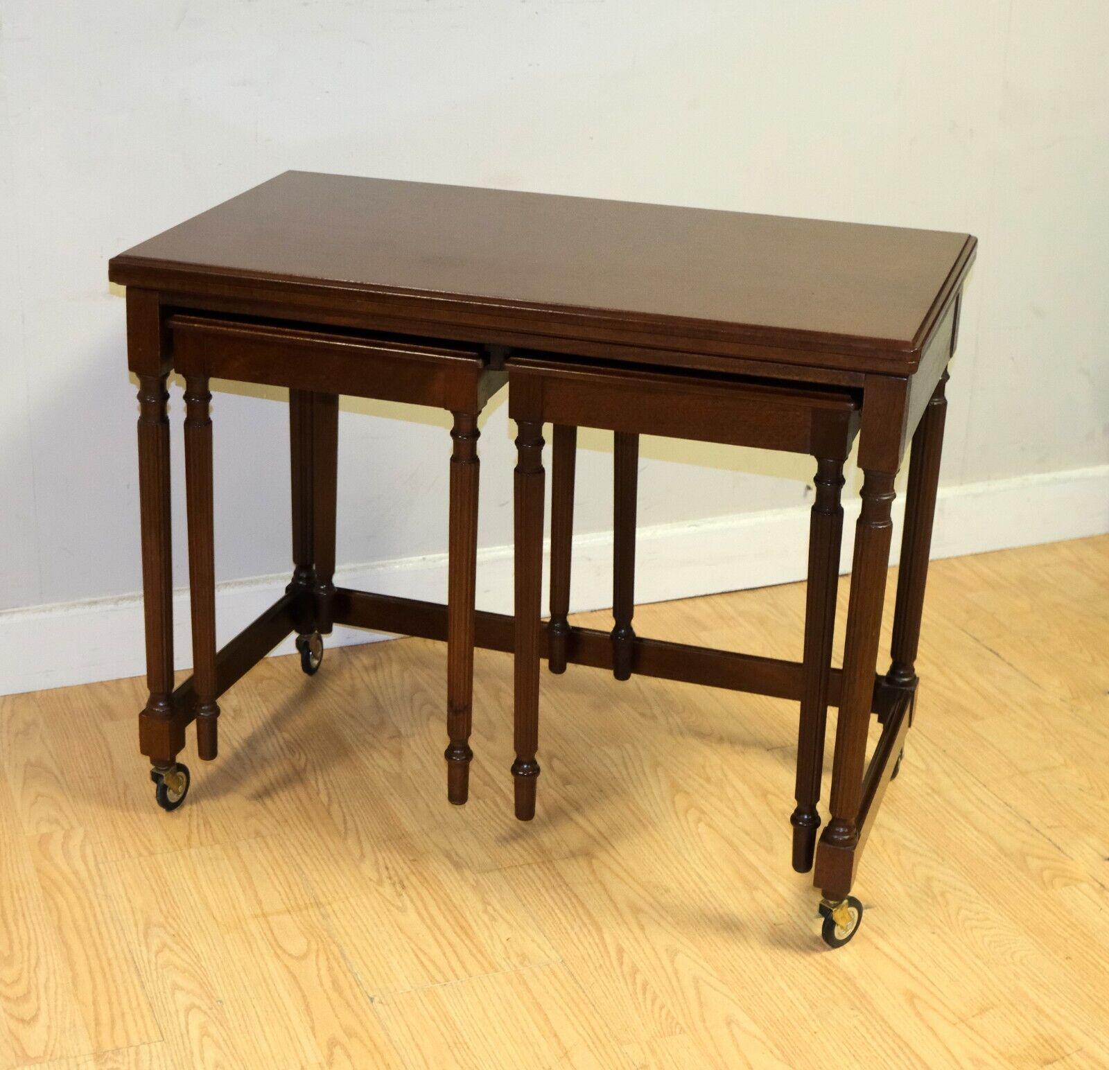 English LOVELY HARDWOOD METAMORPHIC NEST OF TABLES FOLD OVER TOP REEDED & TURNED LEGs For Sale