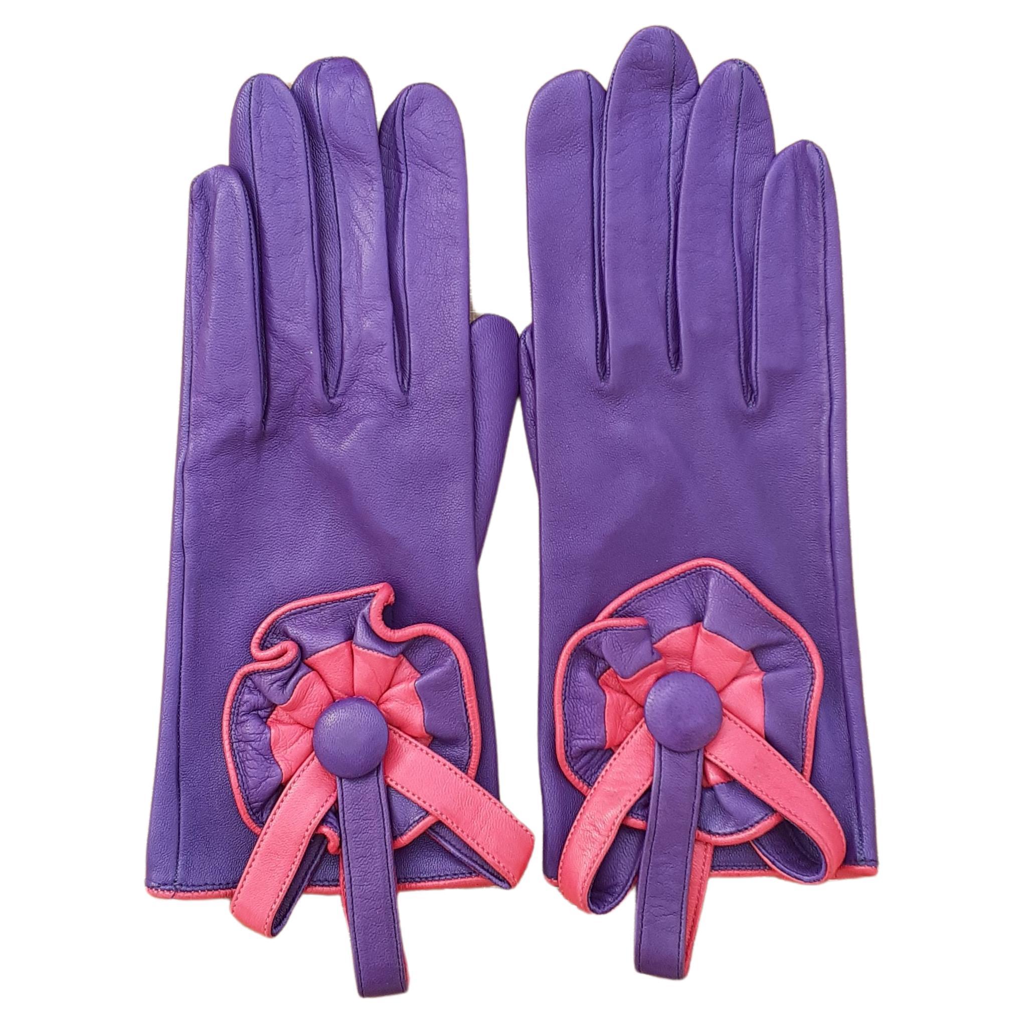 Lovely Hermès Gloves Purple Pink Leather Size 7.5 en vente