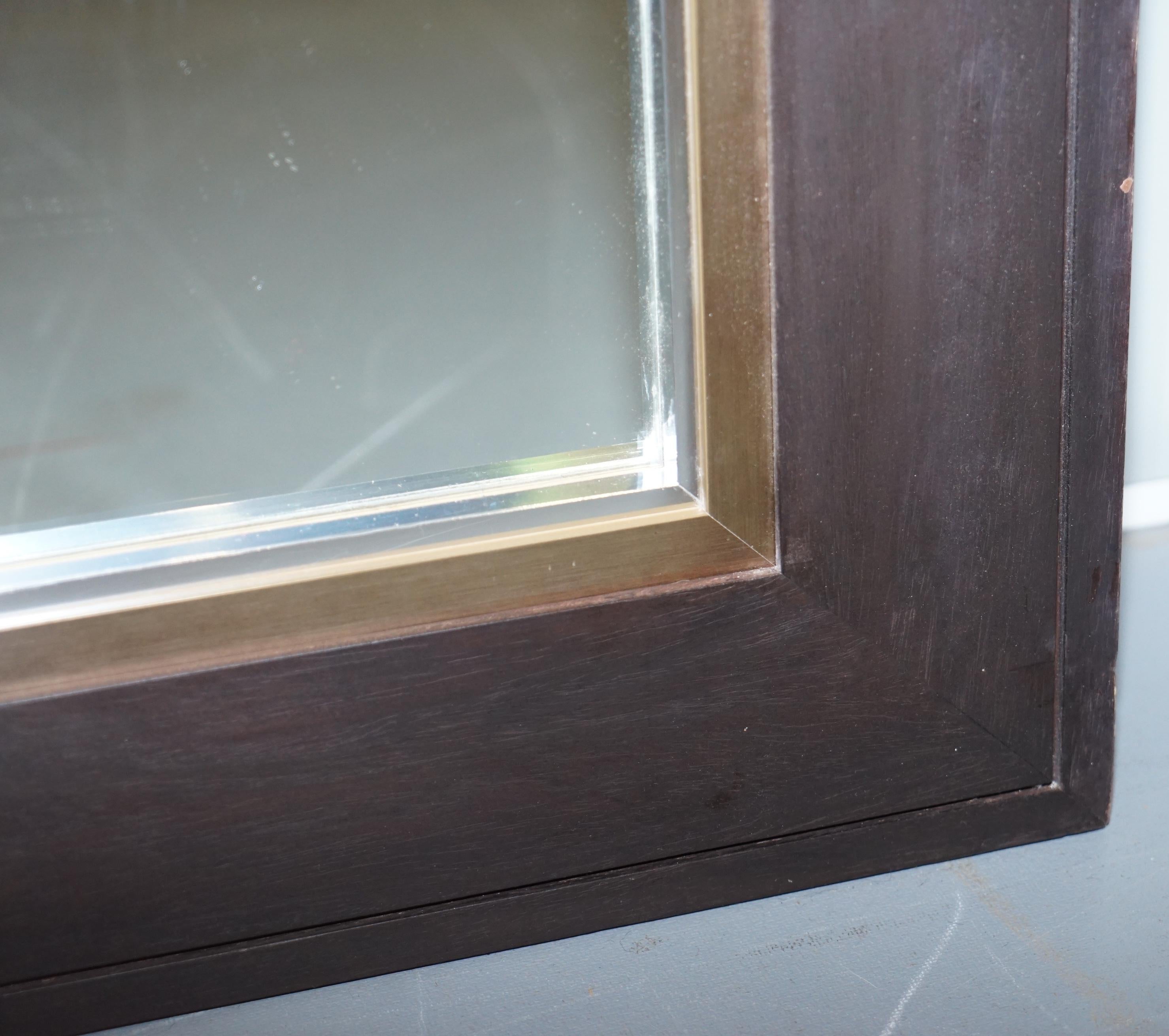 XX secolo Bellissimo specchio di legno massiccio a tutta lunghezza con dettagli cromati placcati in oro in vendita