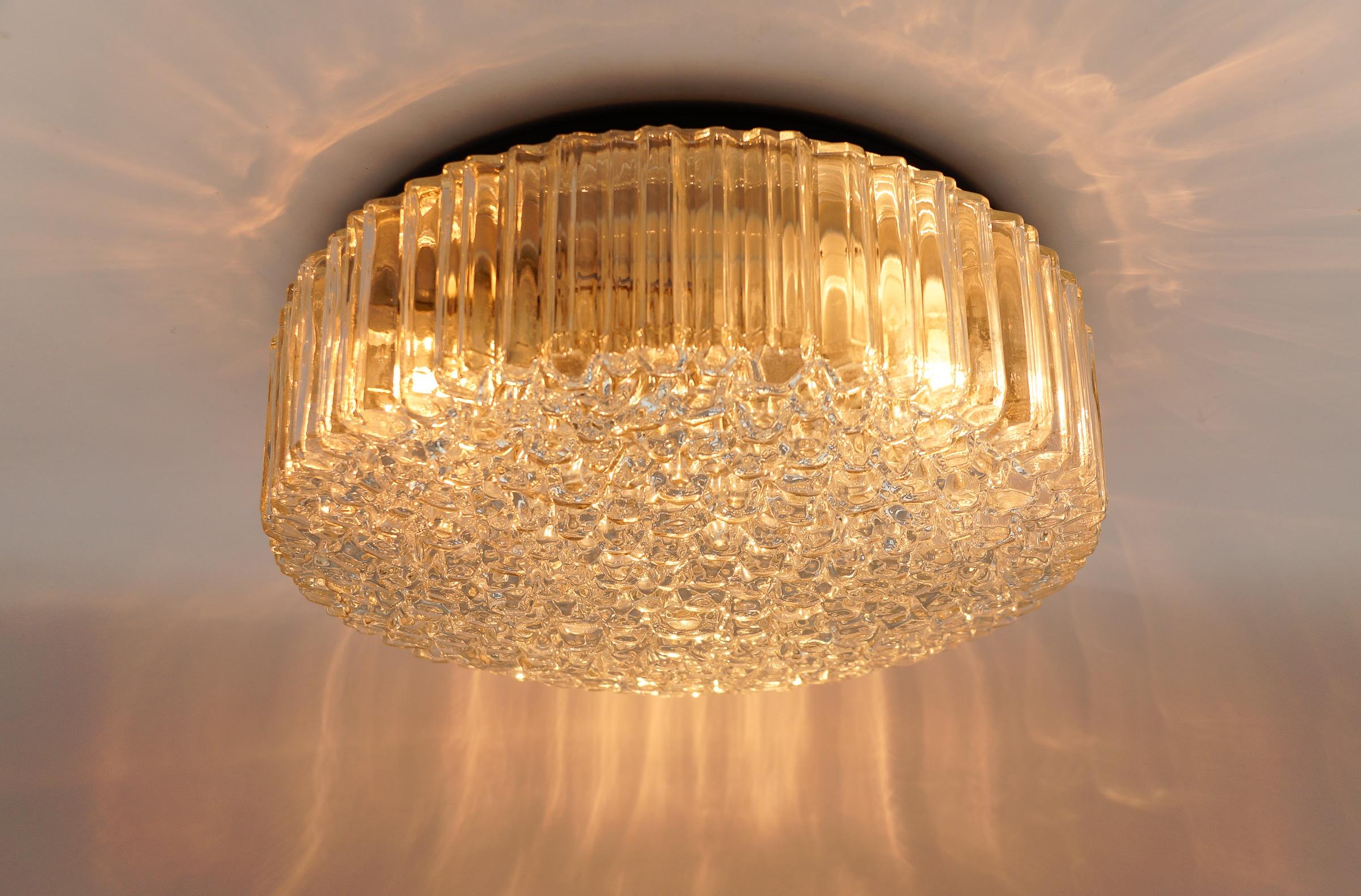 Mid-Century moderno Lampada ad incasso in vetro a bolle d'aria di Helena Tynell per Limburg, G in vendita