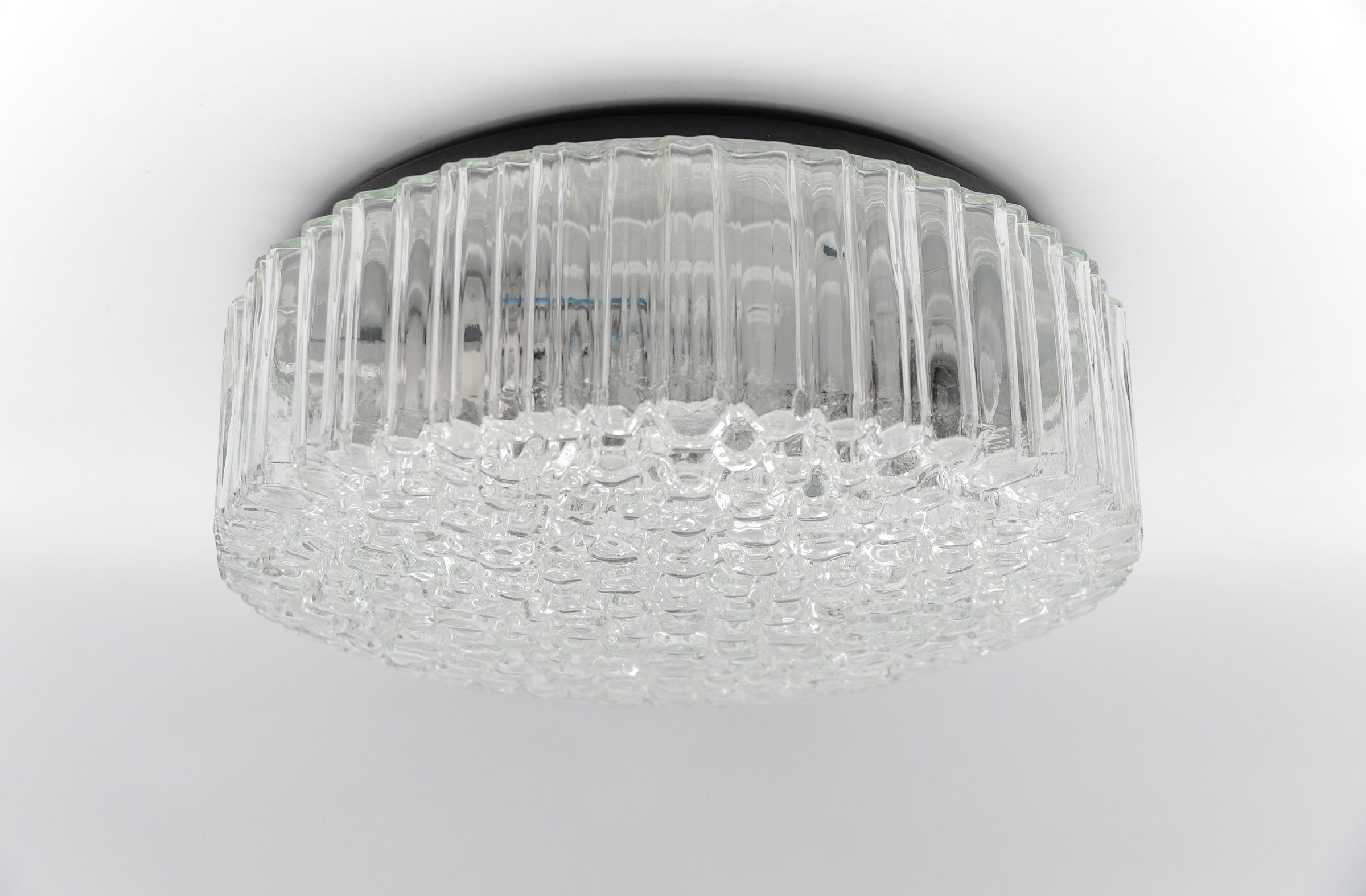Tedesco Lampada ad incasso in vetro a bolle d'aria di Helena Tynell per Limburg, G in vendita