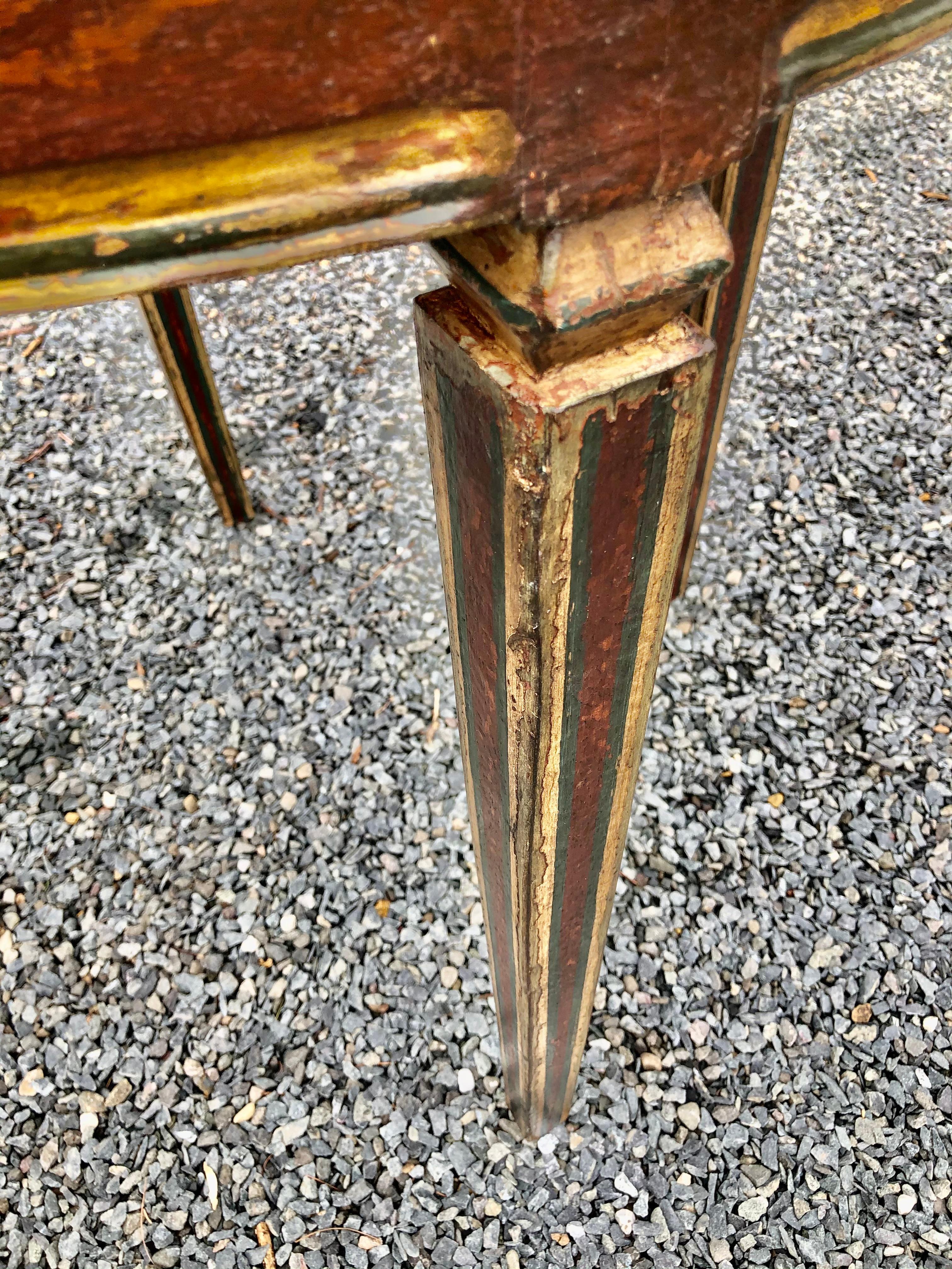 Lovely Italian Country Round Painted & Distressed Side Table For Sale 3