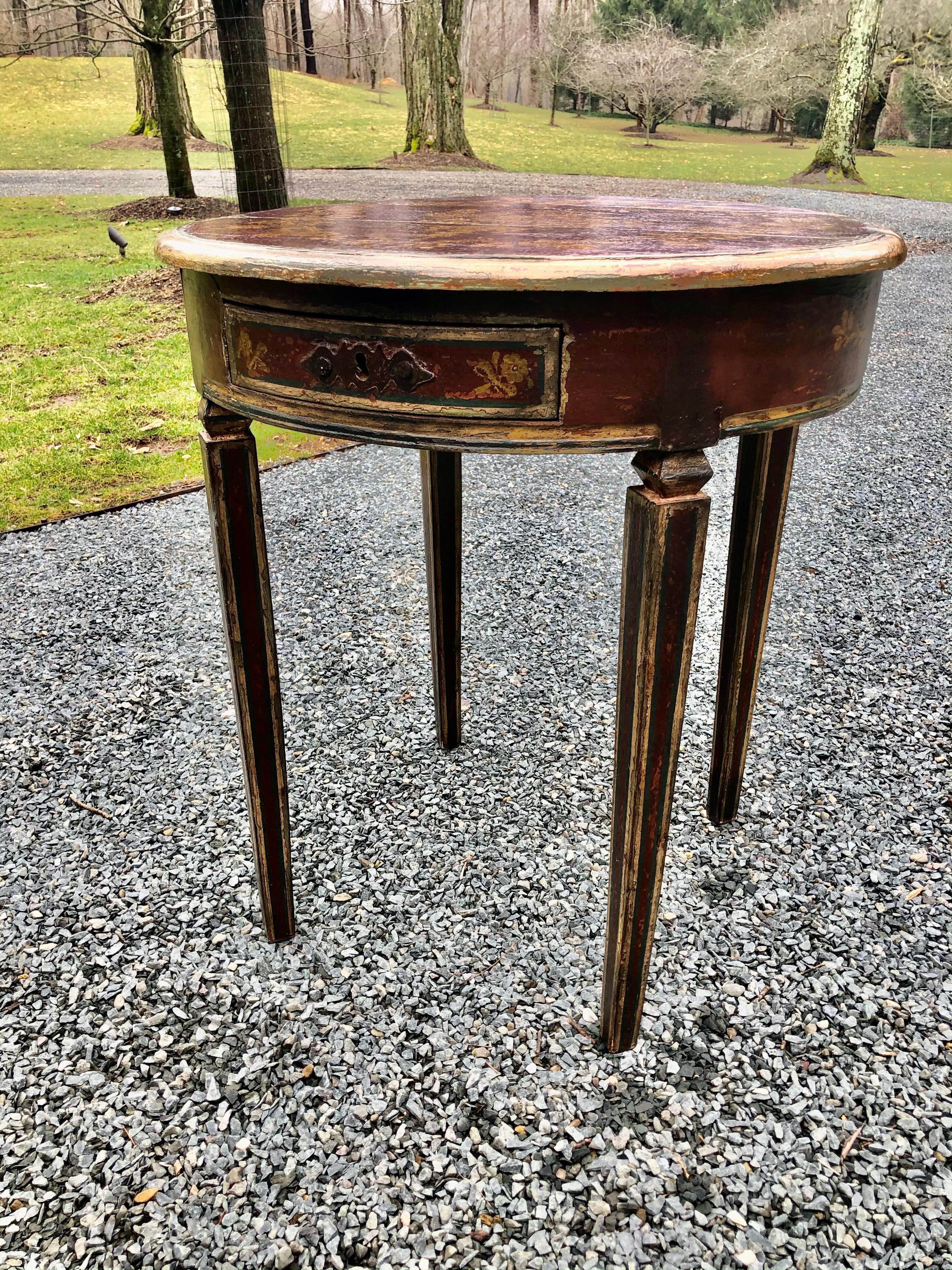 Rustic Lovely Italian Country Round Painted & Distressed Side Table For Sale