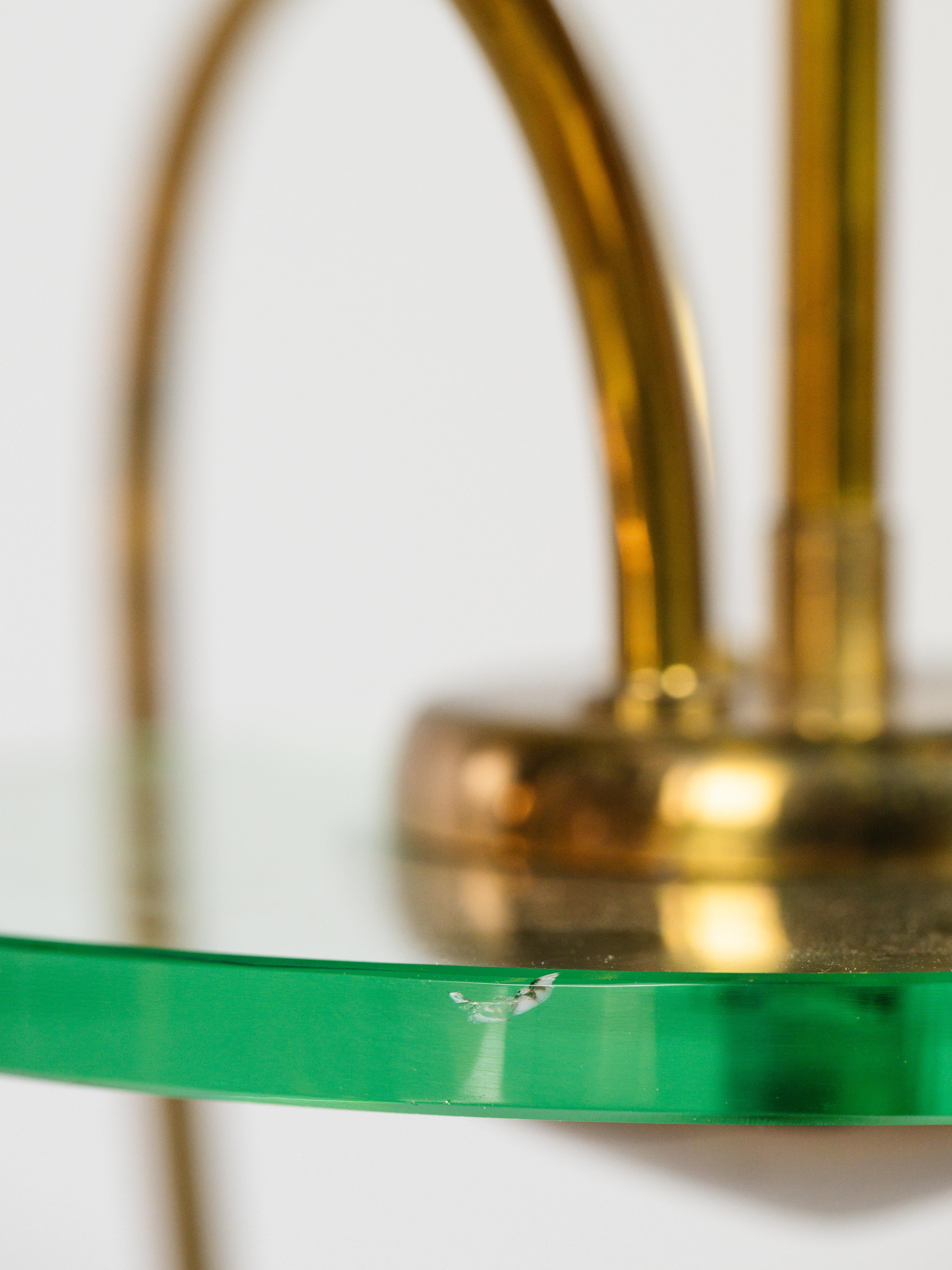 Mid-Century Modern Lovely italian pendant light in brass and glass For Sale