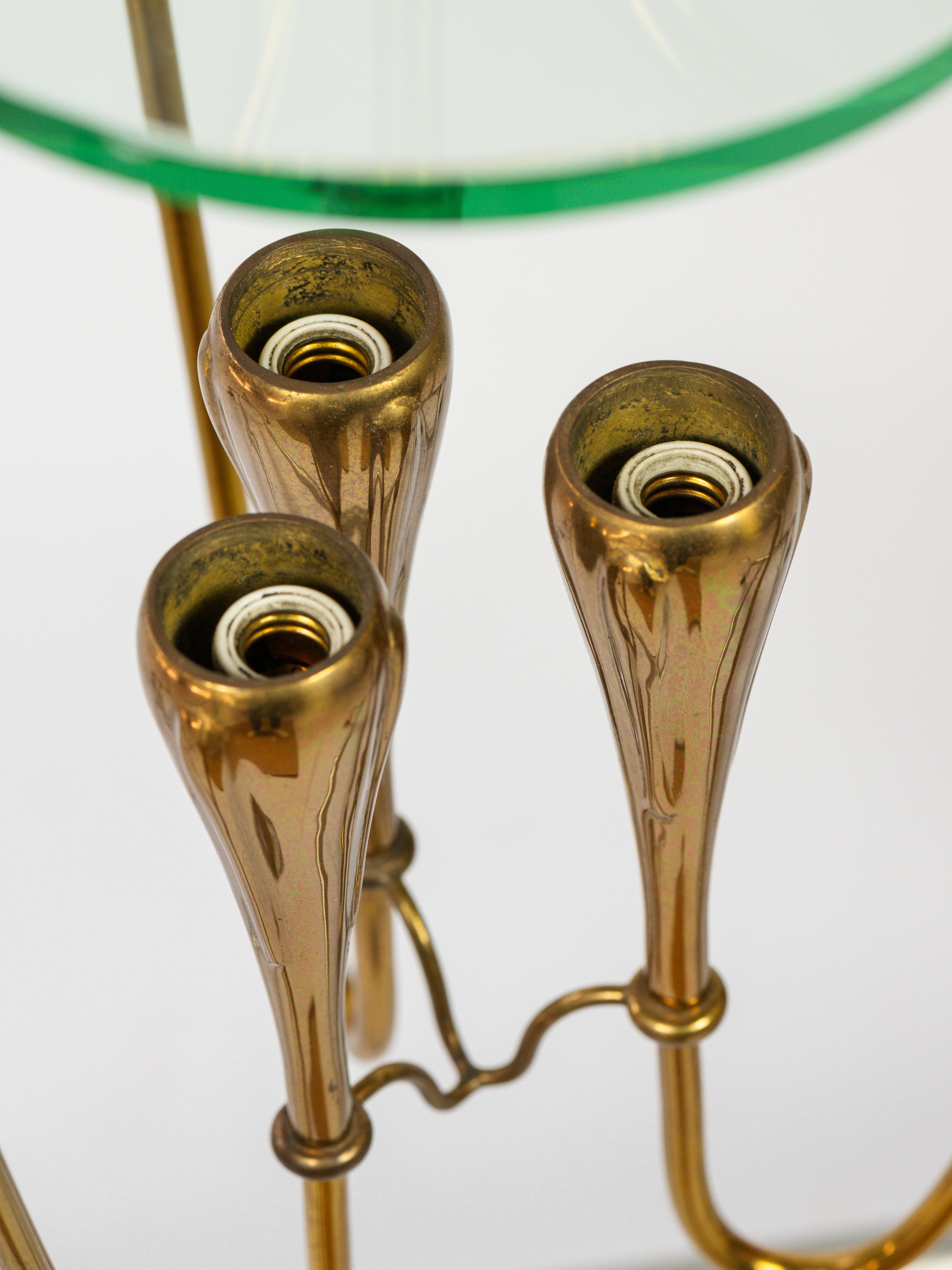 Lovely italian pendant light in brass and glass In Good Condition For Sale In Monaco, MC