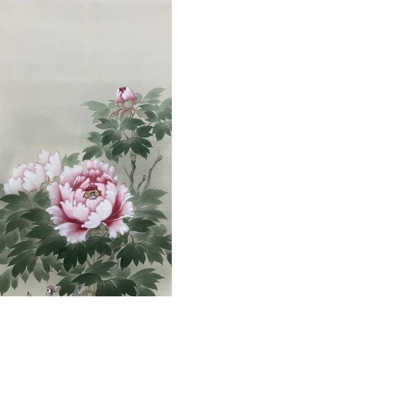 Lovely Japanese 20th c Scroll by Ryuji Shinba, Flowers and Bird. Lovley quality For Sale 2