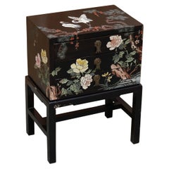 Lovely Japanese Black Lacquer Side Table on Stand Hand Painted with Crane Birds