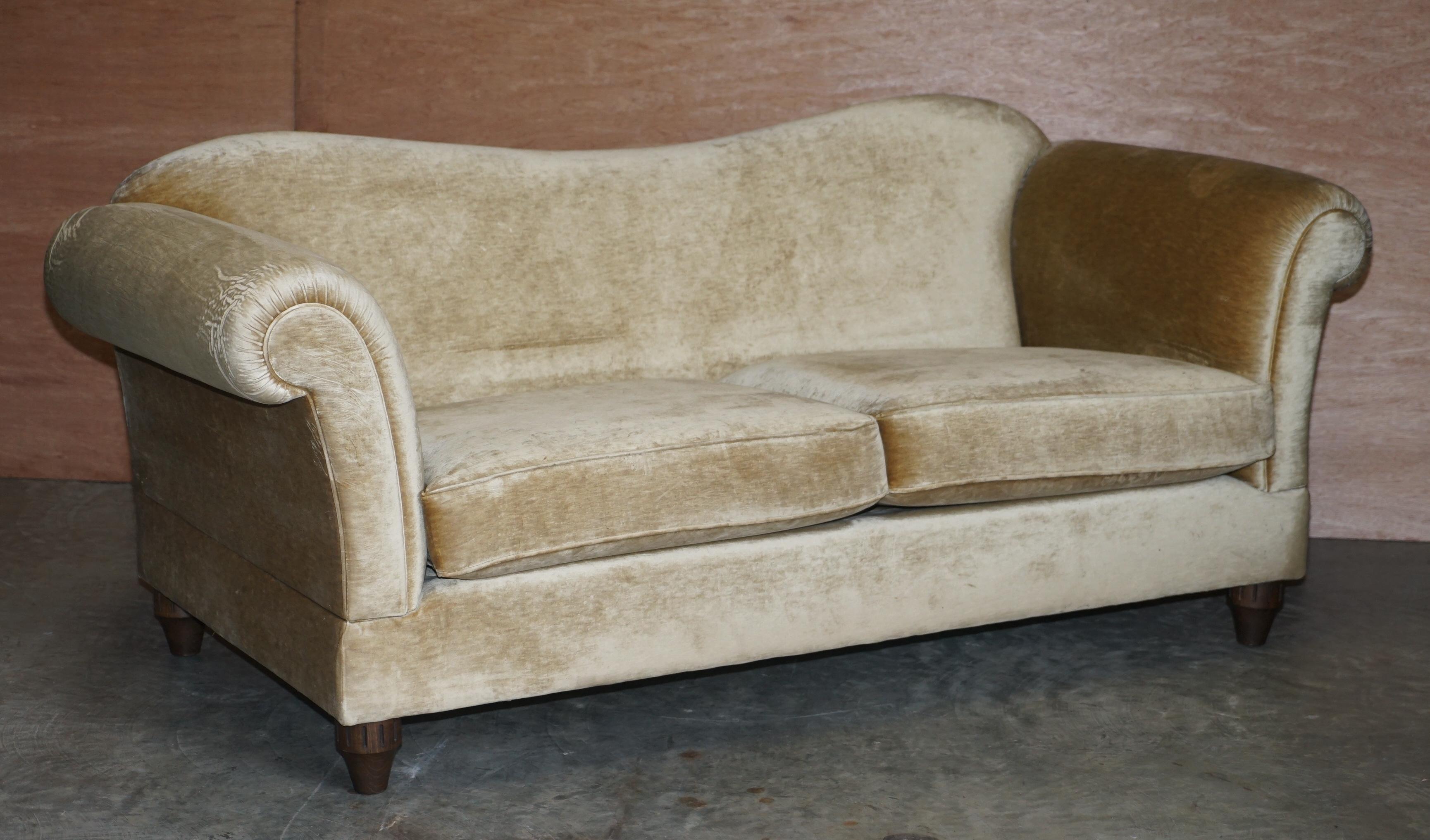 We are delighted to offer for sale this lovely John Sankey velour upholstered contemporary sofa and matching ottoman

A very good looking expensive and well made pair, the upholstery is very fine velour velvet, it is like silk to touch but has the