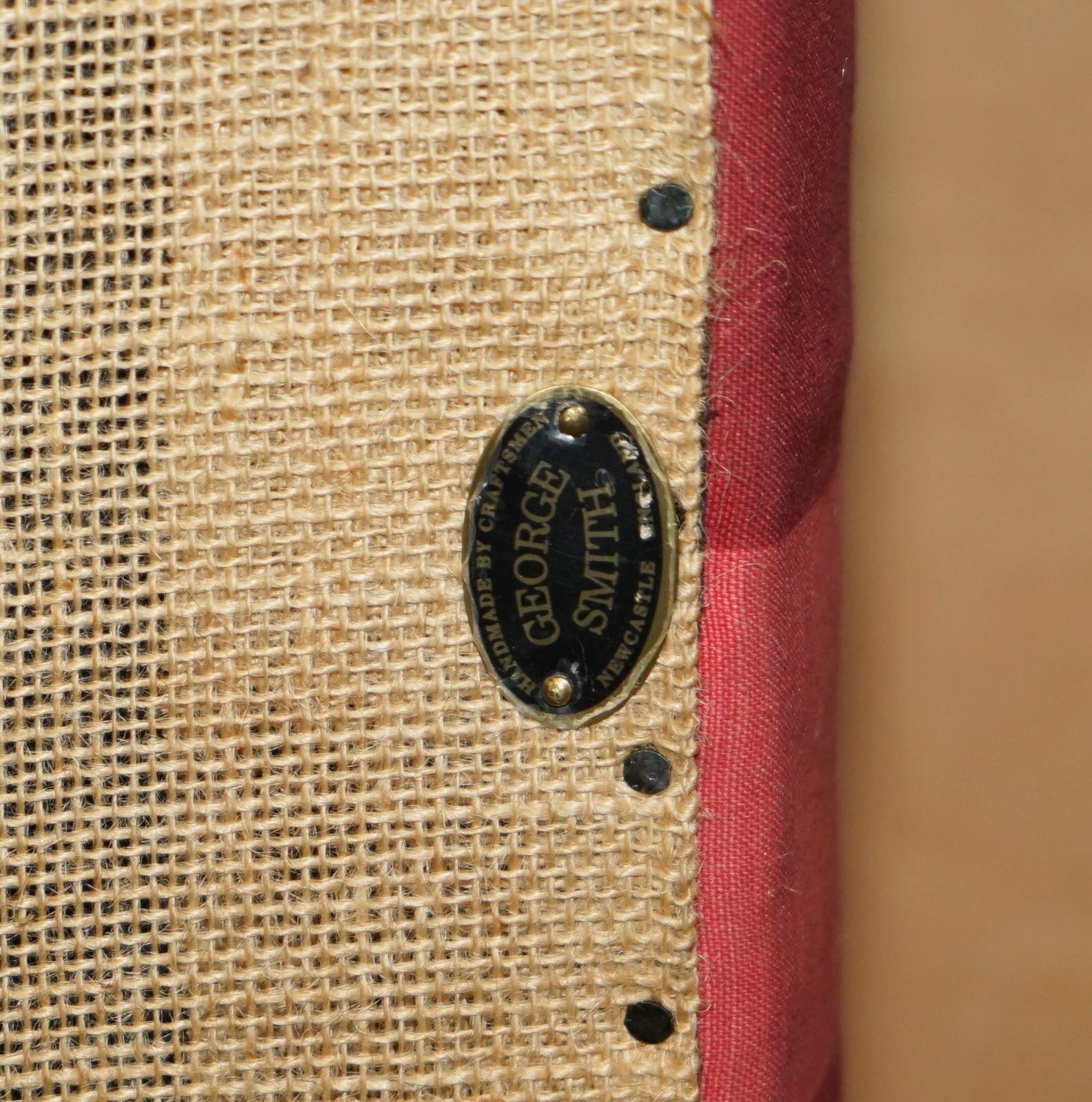 JOLI GRAND FOOTSTOOL OTTOMAN DE GEORGE SMiTH EN BOIS DE BEECHE ENCADRÉ PARTANT D'UN ENSEMBLE en vente 1