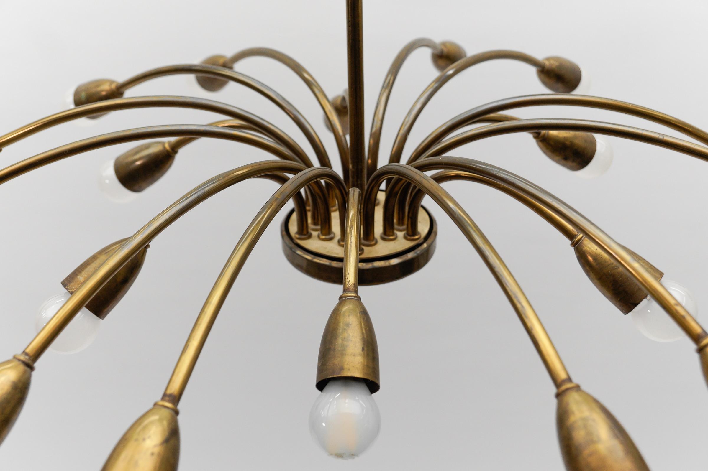 Wunderschöne große Messinglampe Mid Century Modern Sputnik, Österreich, 1950er Jahre im Angebot 7
