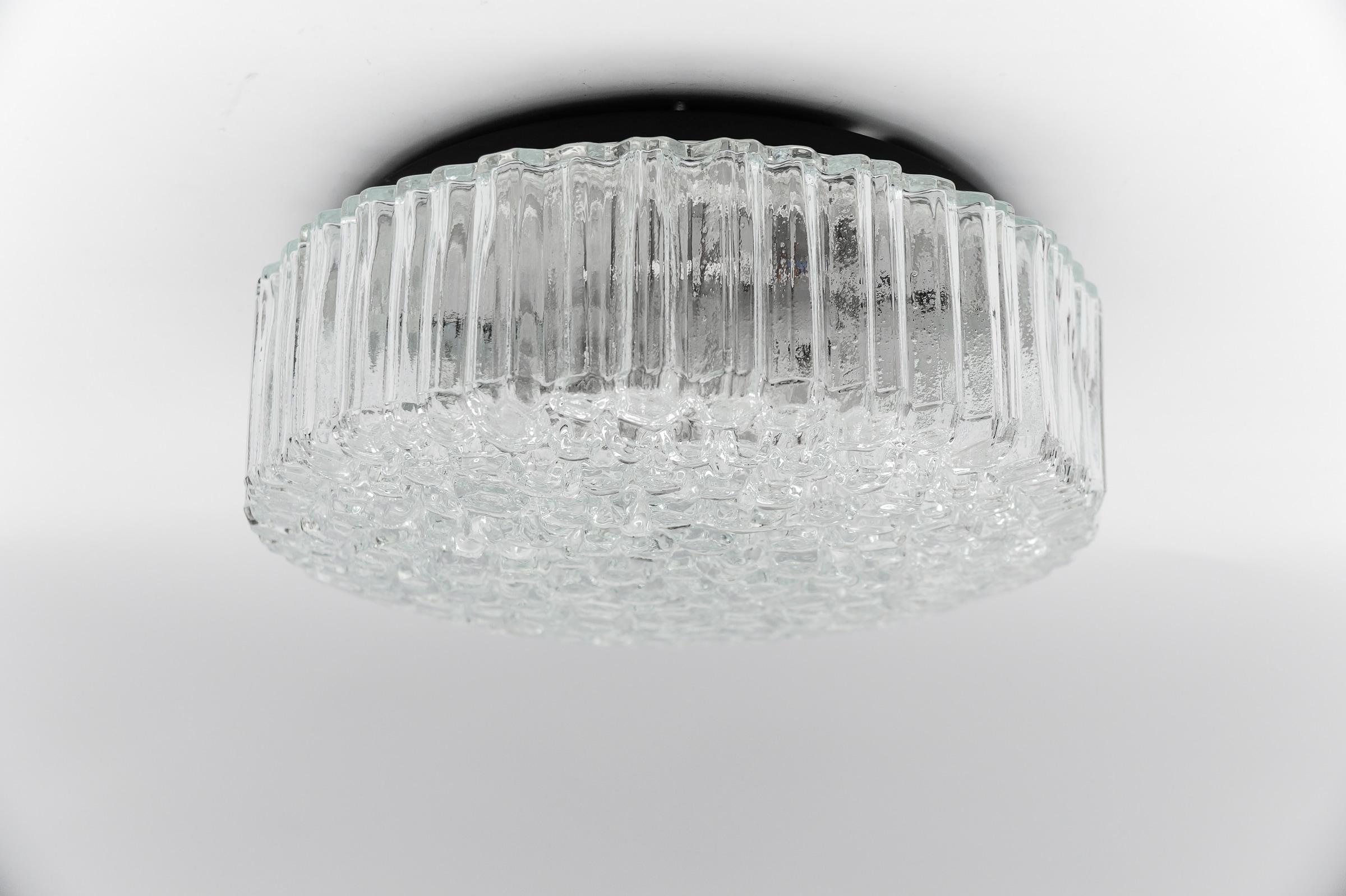 1. of 2 Lovely Large Bubble Glass Flush Mount Lamp by Helena Tynell for Limburg (en anglais seulement) en vente 1