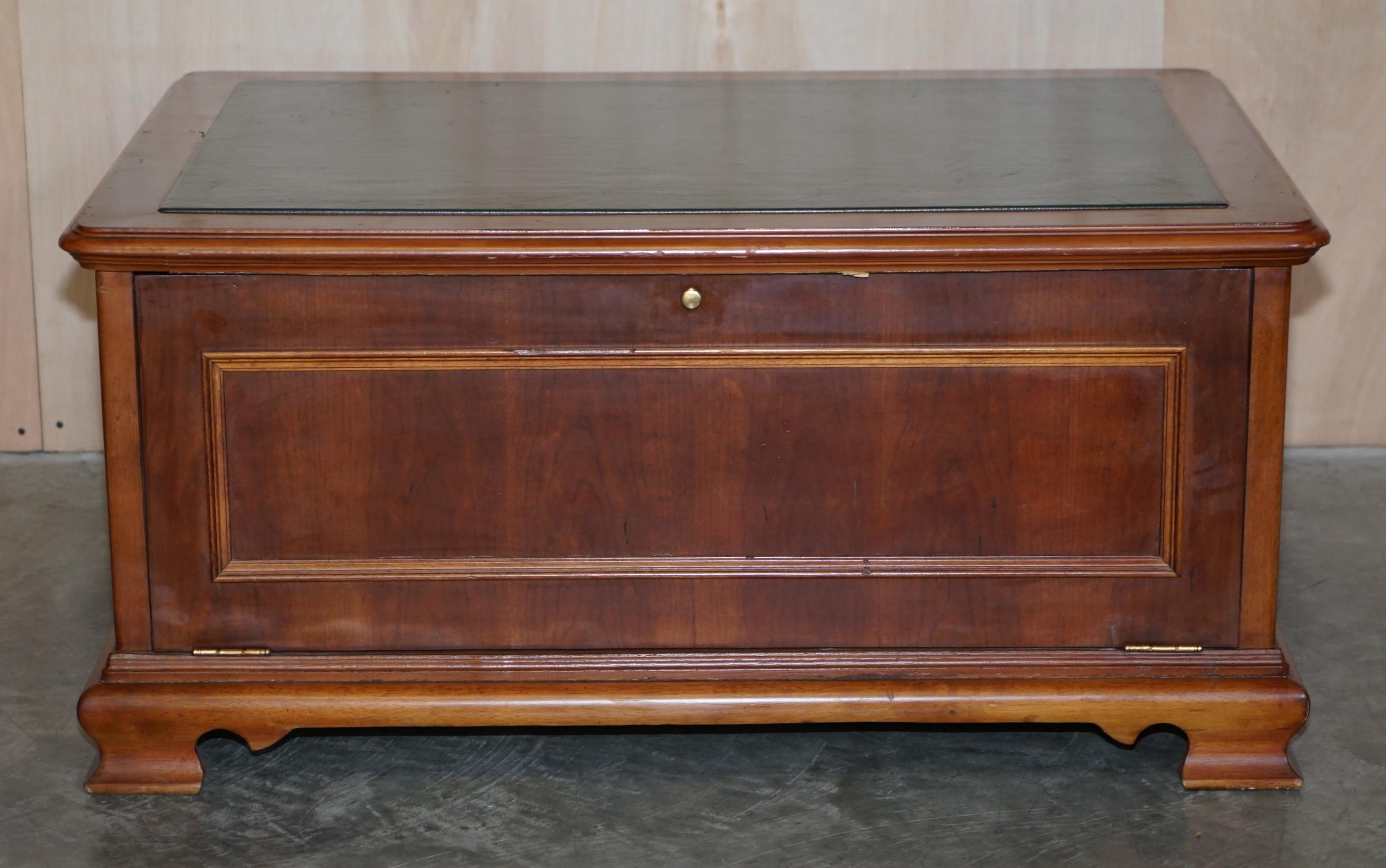 Lovely Large Faux Book Scholars Library Coffee Table with Large Internal Storage 1