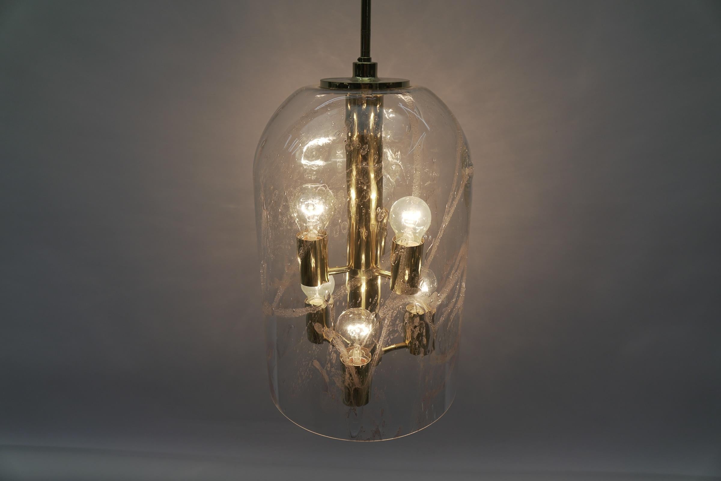 Schöne große mundgeblasene Glaslampe mit sechs Lichtern von Doria, Deutschland, 1960er Jahre im Angebot 6