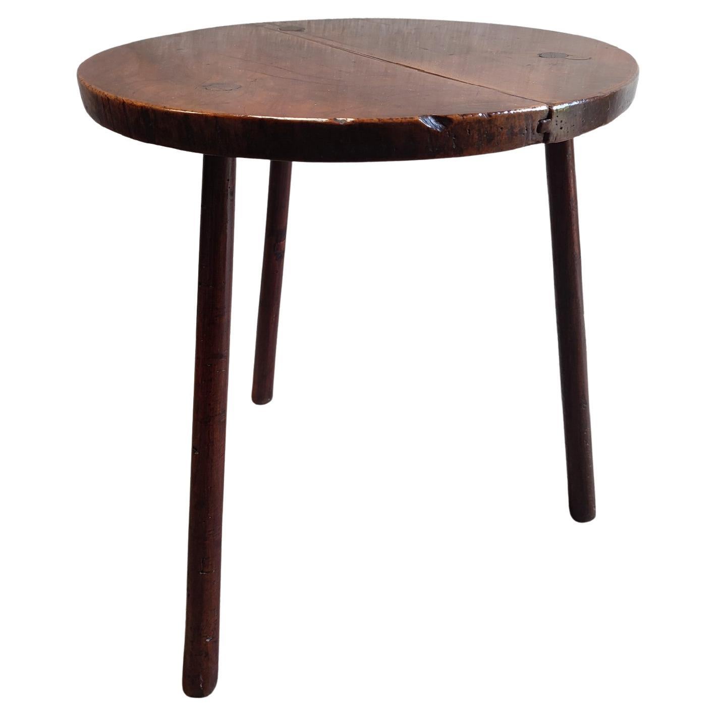 19th Century Indian White Metal Puja Table For Sale at 1stDibs