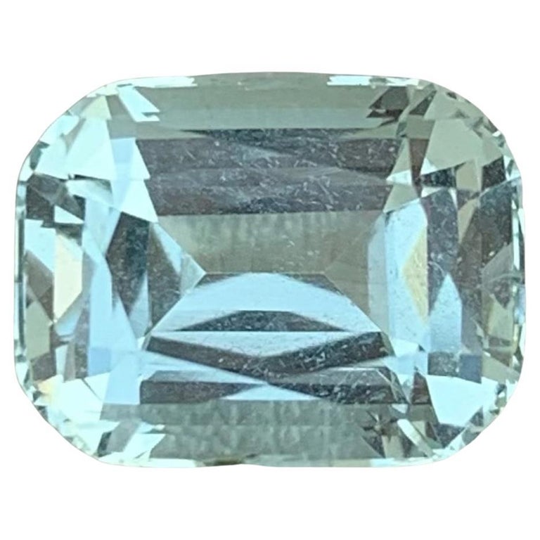 Lovely Light Blue Loose Aquamarine Stone 3.50 Carats Faceted Aquamarine