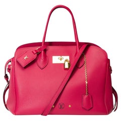Schönes Louis Vuitton Milla MM Handtaschearmband aus rotem Kalbsleder in Rot  Leder, GHW