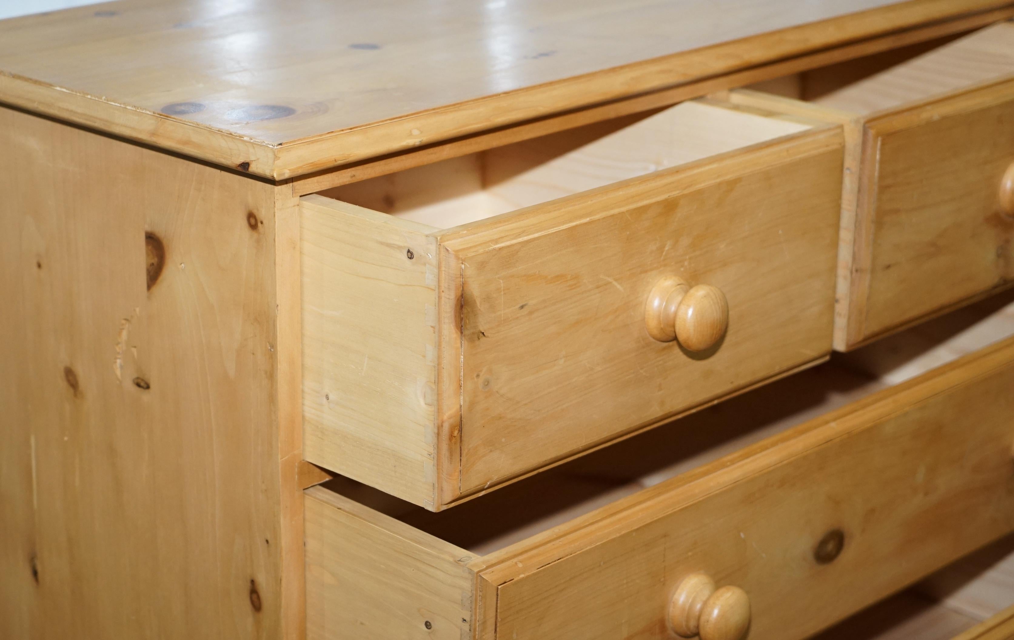 20th Century Lovely Matching Pair of 115cm Tall Solid Pine 6 Drawer Tall Chests of Drawers