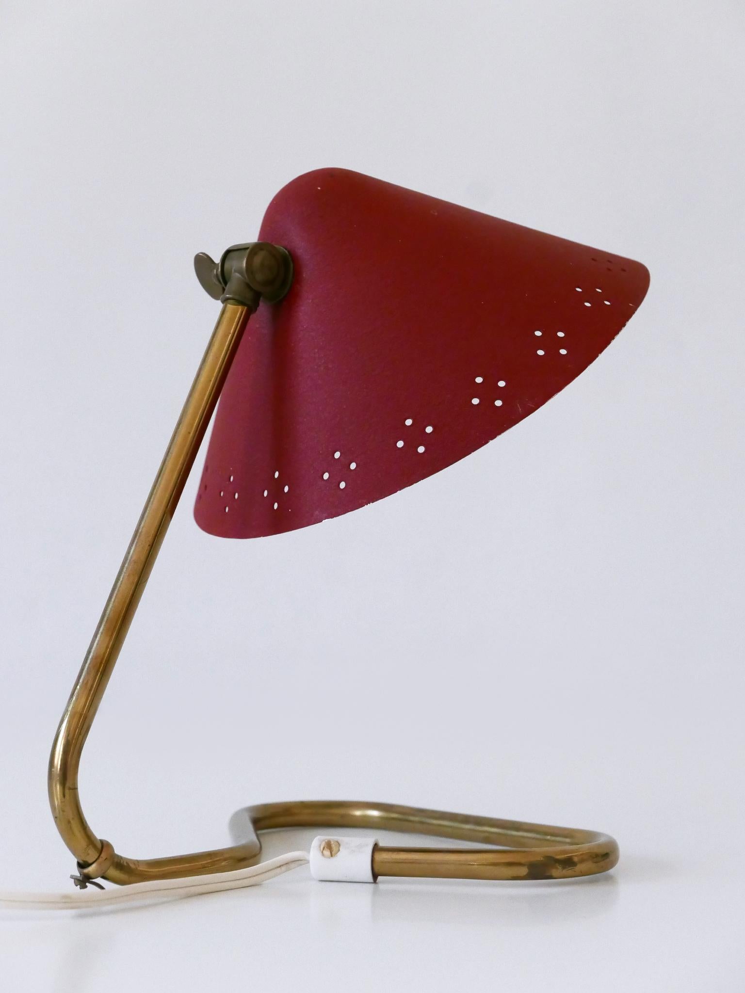 Lampe de table en laiton du milieu du siècle par Erik Wärnå pour Gnosjö Suède années 1950 en vente 6