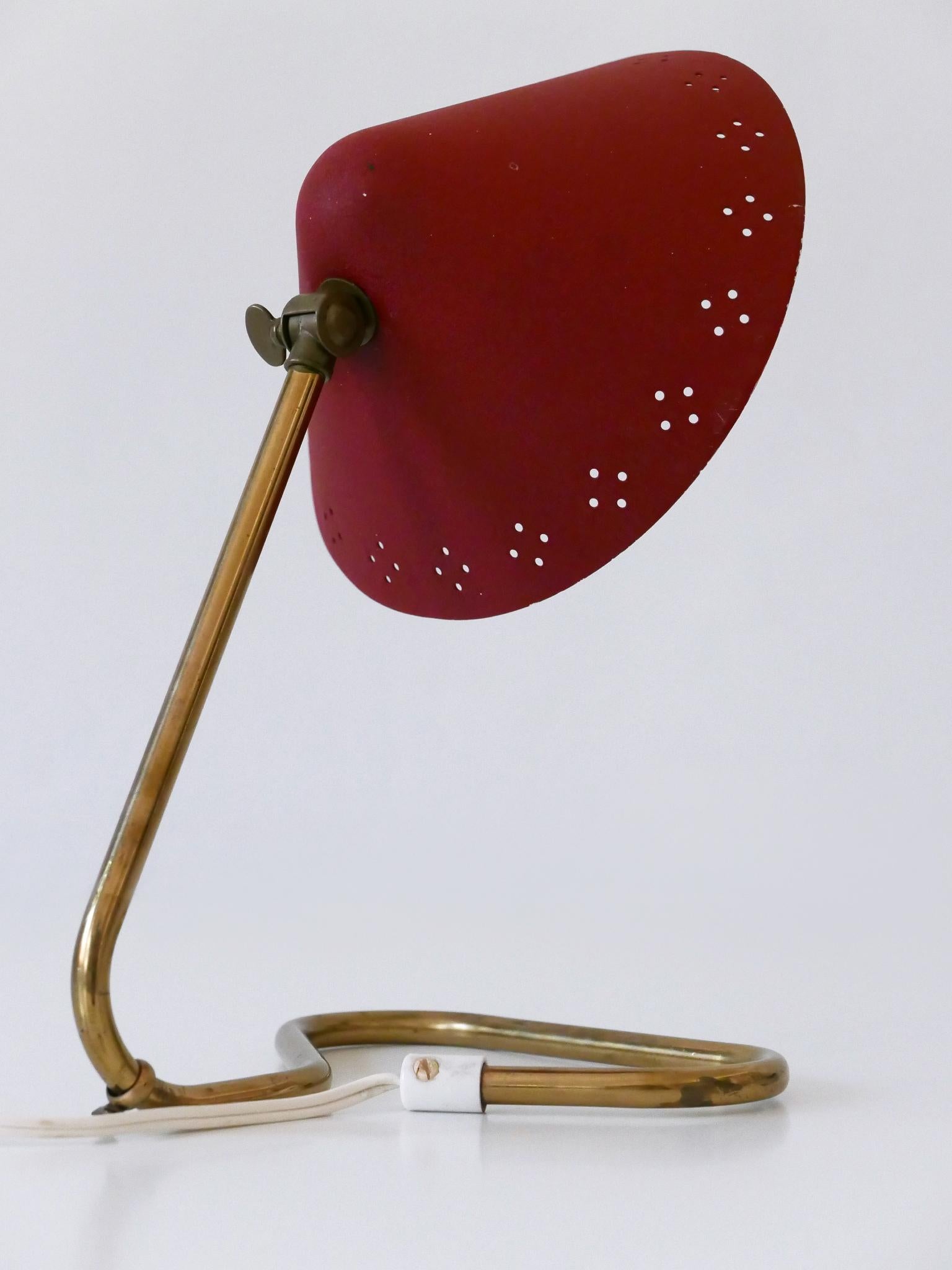 Lampe de table en laiton du milieu du siècle par Erik Wärnå pour Gnosjö Suède années 1950 en vente 7